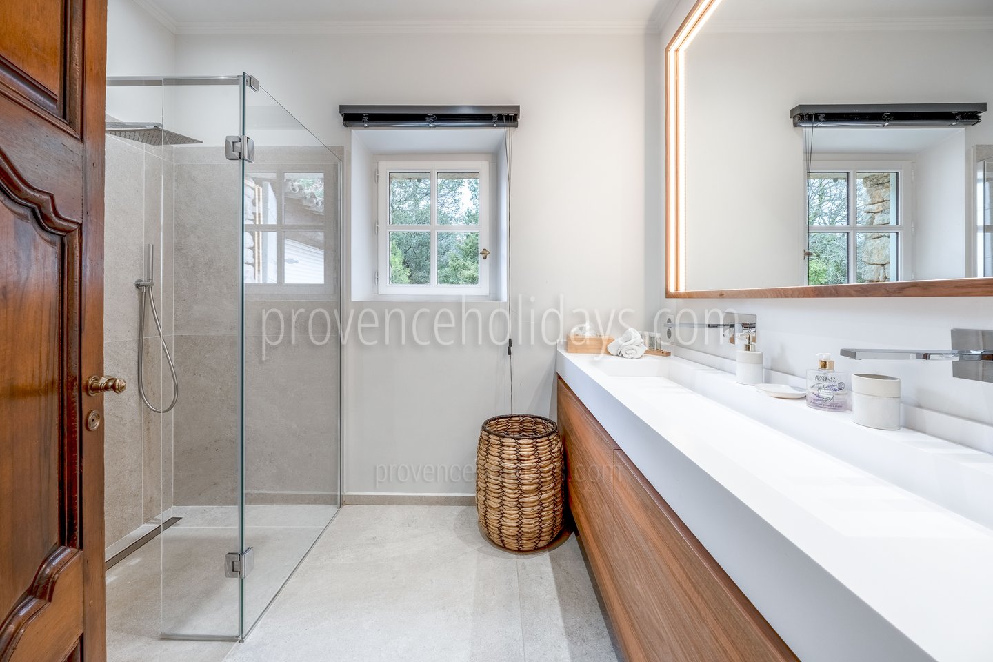 51 - Maison Eden: Villa: Bathroom