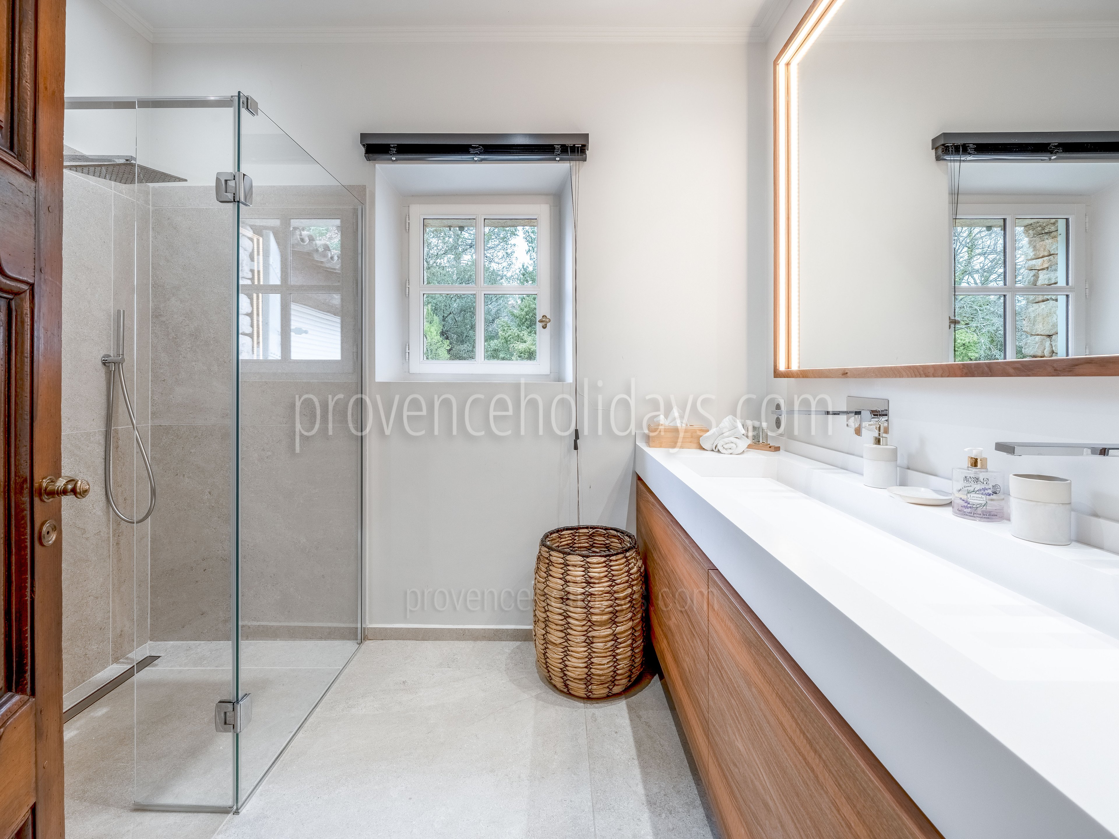 51 - Maison Eden: Villa: Bathroom