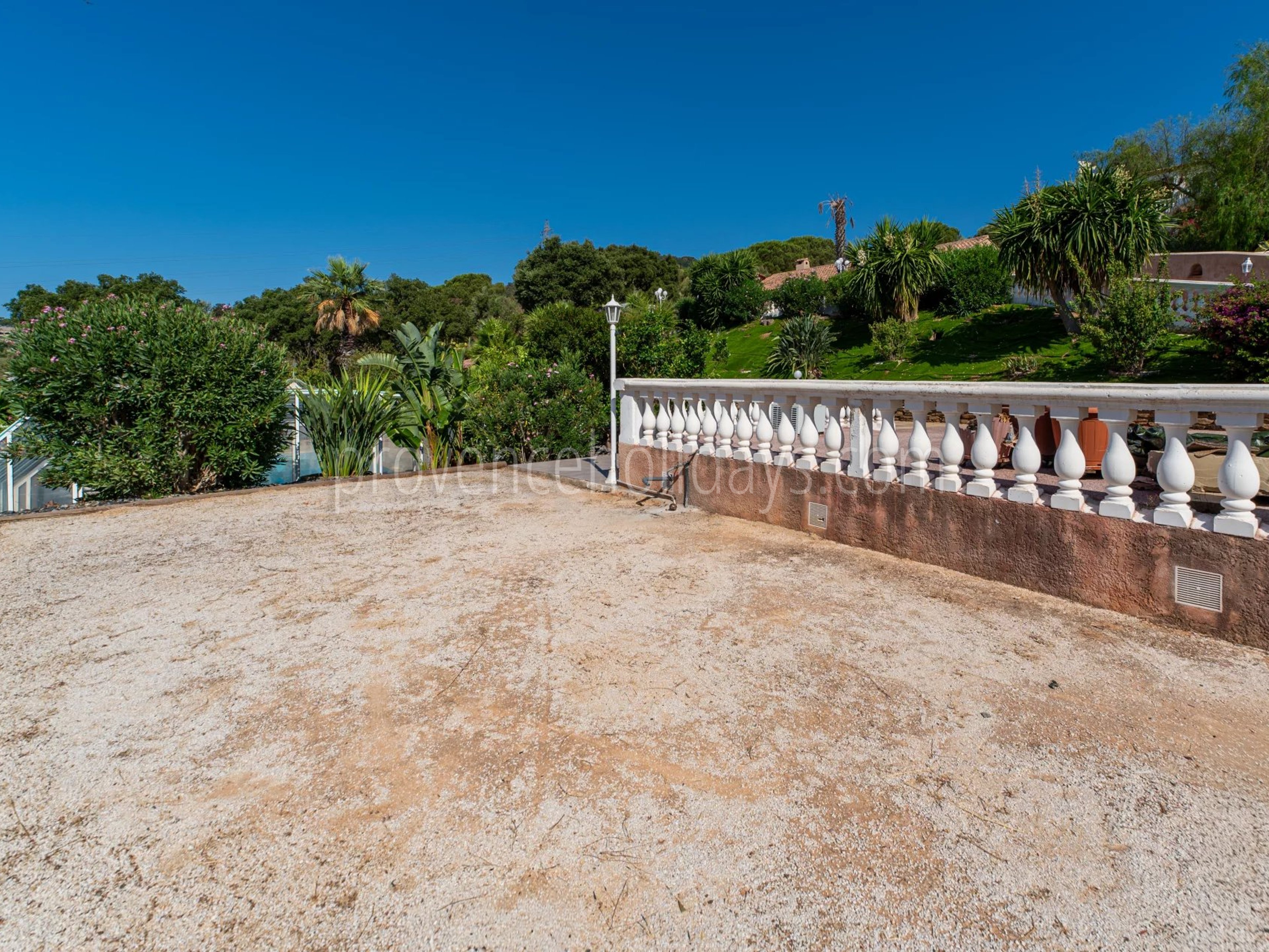 Villa with pool in Cap Bénat - 31