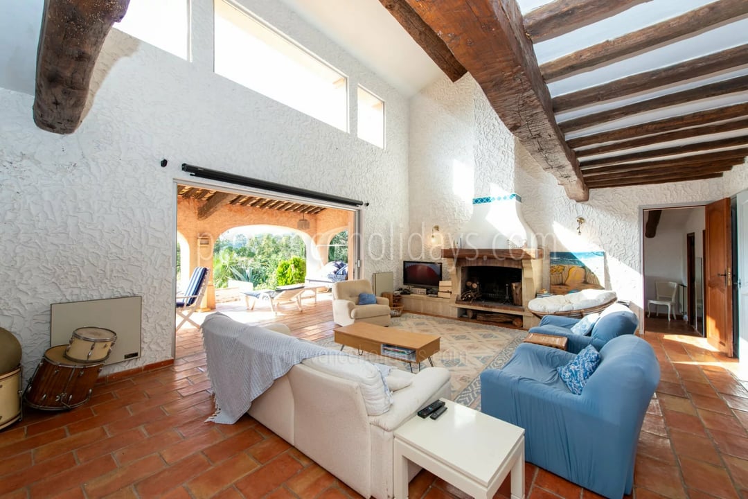 3 - Villa Brume: Villa: Interior