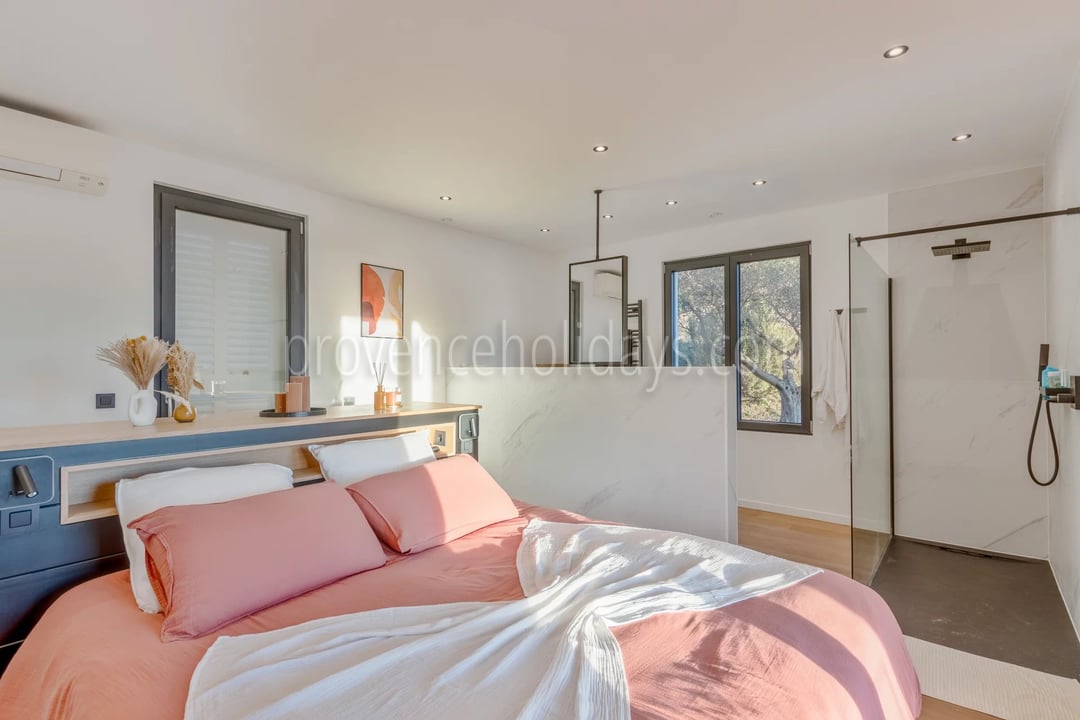 Gerenoveerde villa met panoramisch zeezicht in Gigaro - Slaapkamers