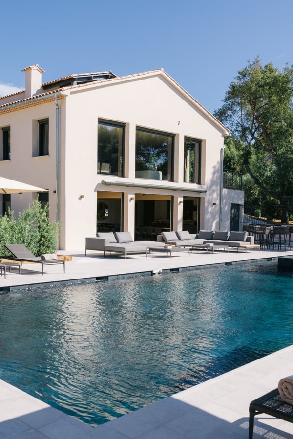 villa exterior