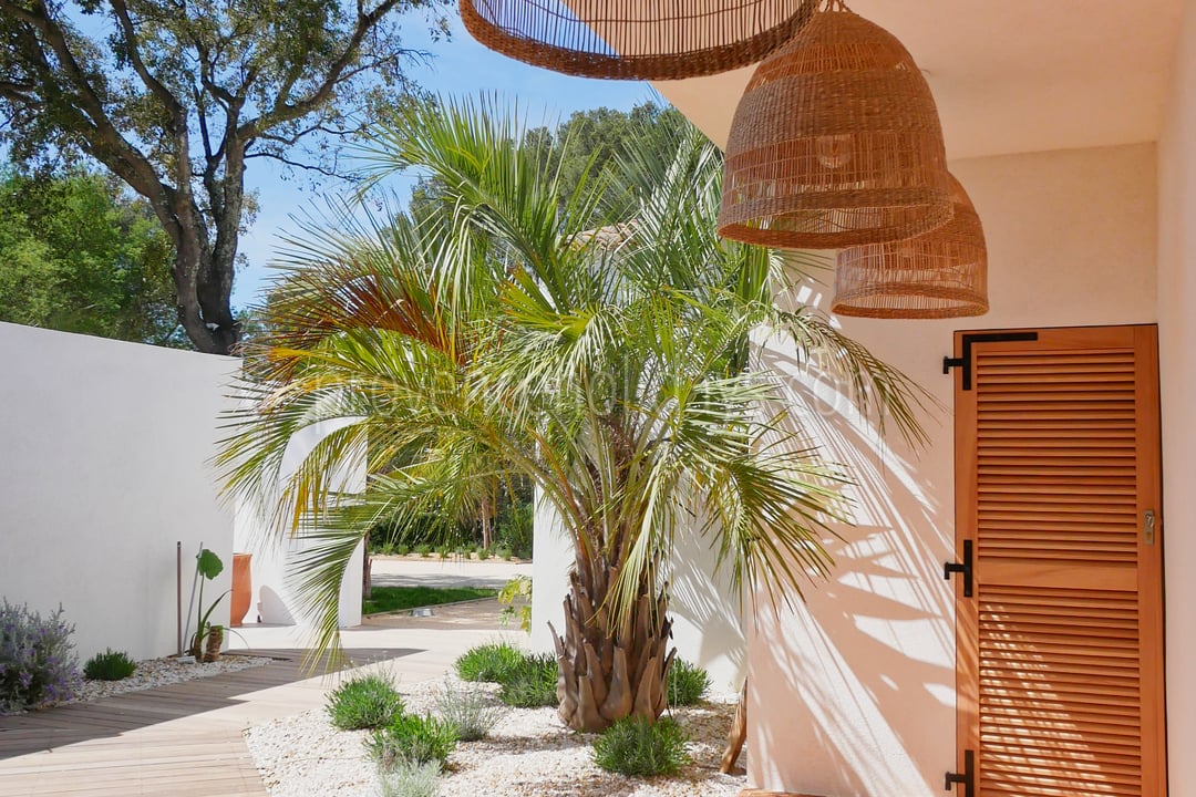 30 - Villa Solea: Villa: Exterior