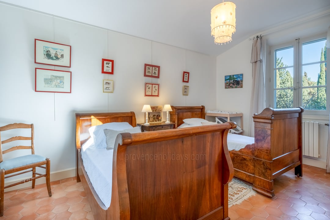63 - Mas des Trois Cyprès: Villa: Bedroom