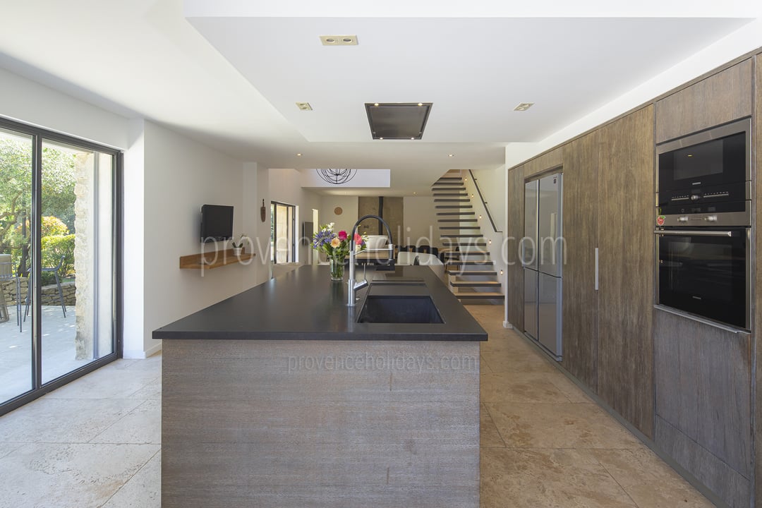18 - Mas du Carlet: Villa: Interior