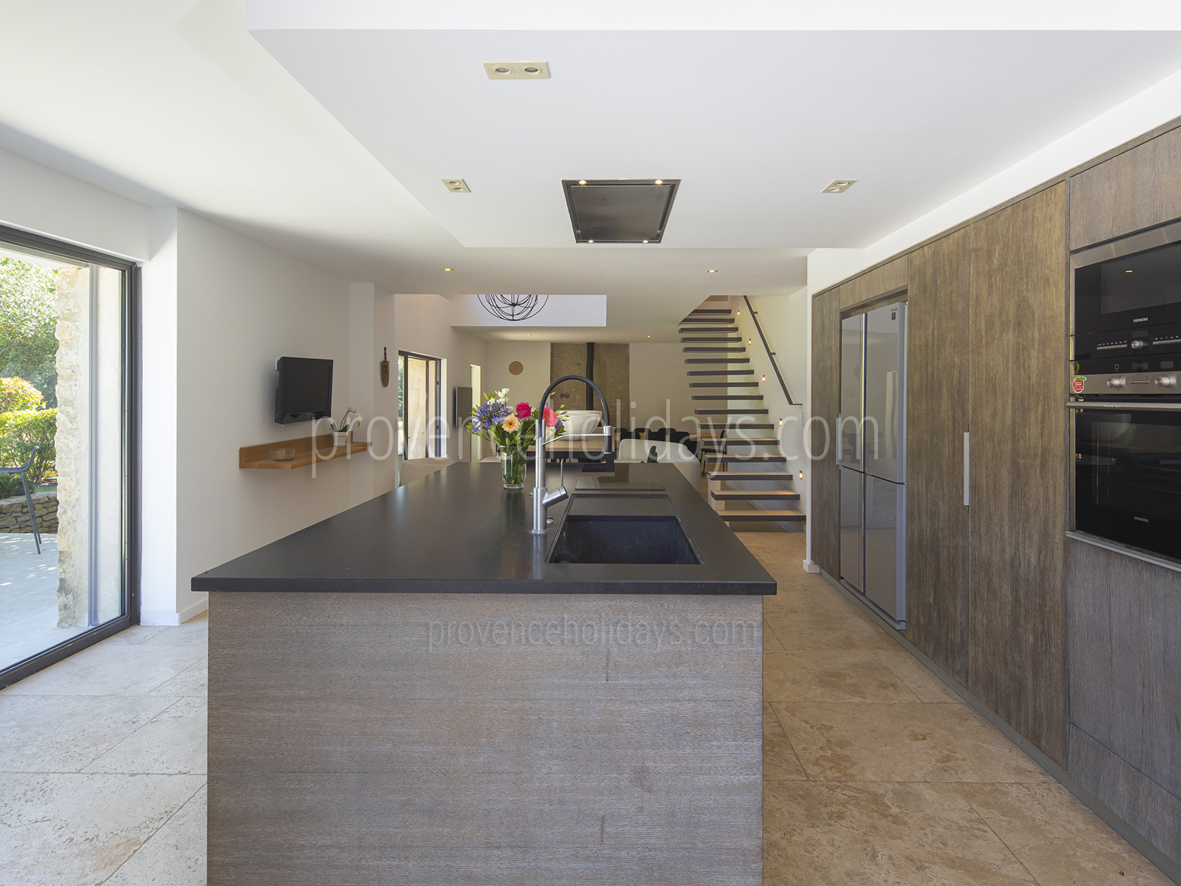 18 - Mas du Carlet: Villa: Interior
