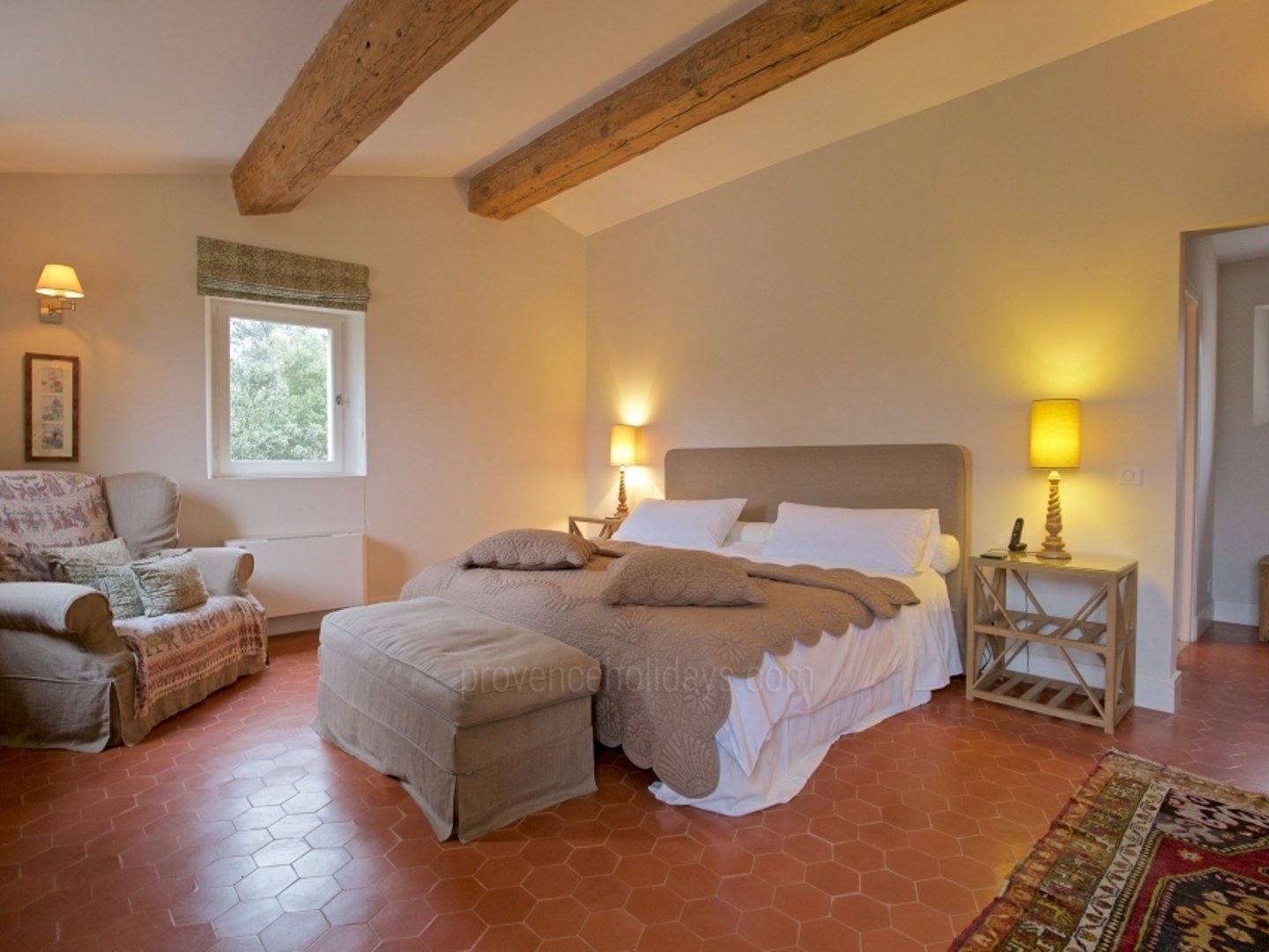 25 - Mas Tranquil: Villa: Bedroom
