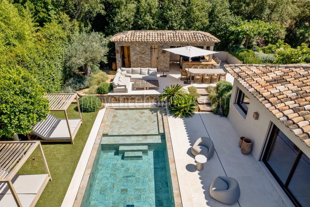 12 - Ebenerdige Villa in Ramatuelle: Villa: Exterior