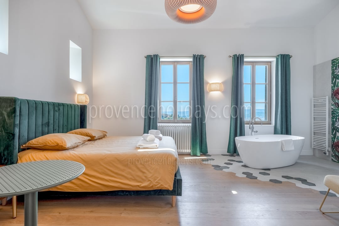 23 - Mas de Bellevue: Villa: Bedroom