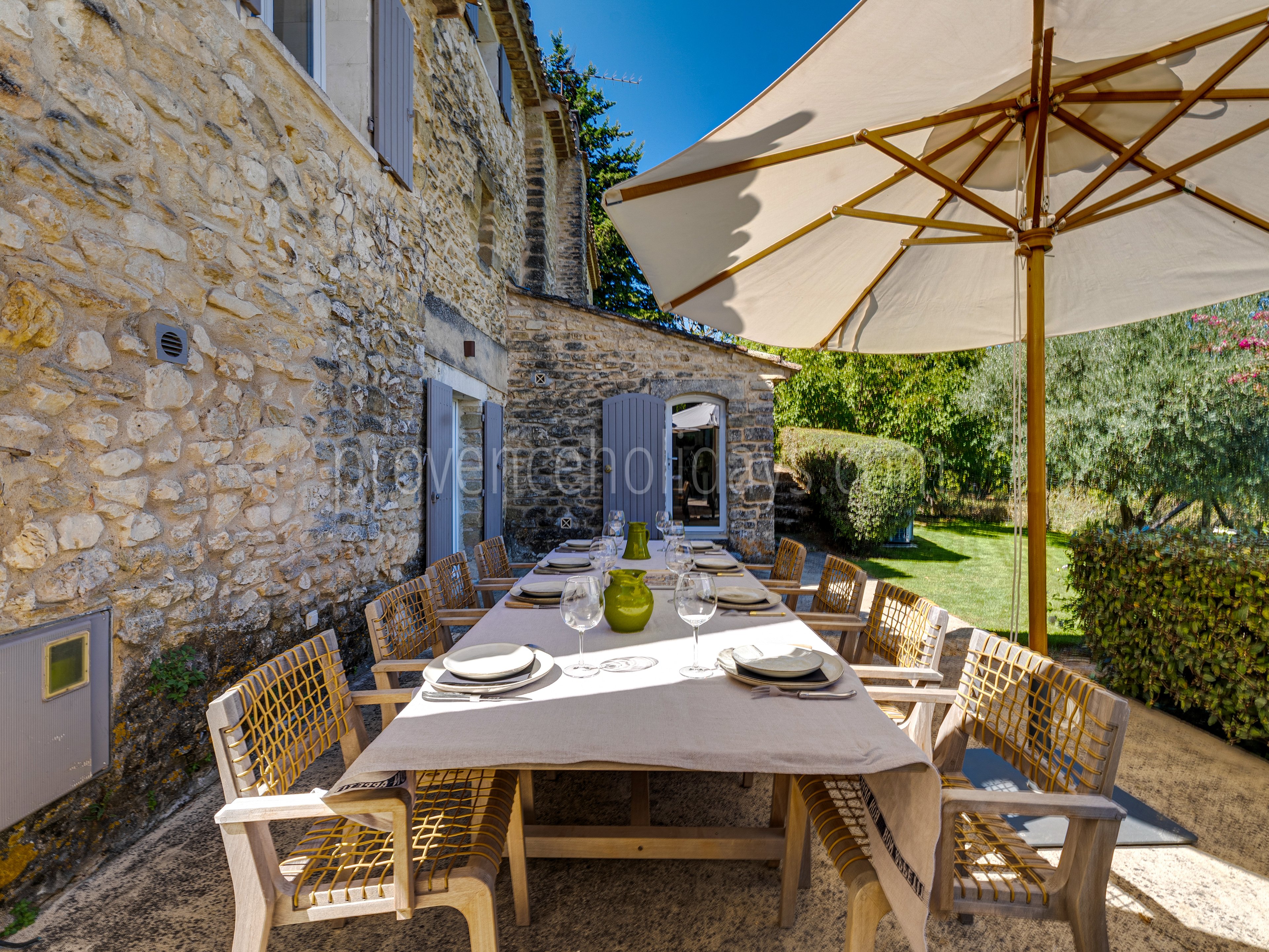 15 - Domaine des Pierres: Villa: Exterior