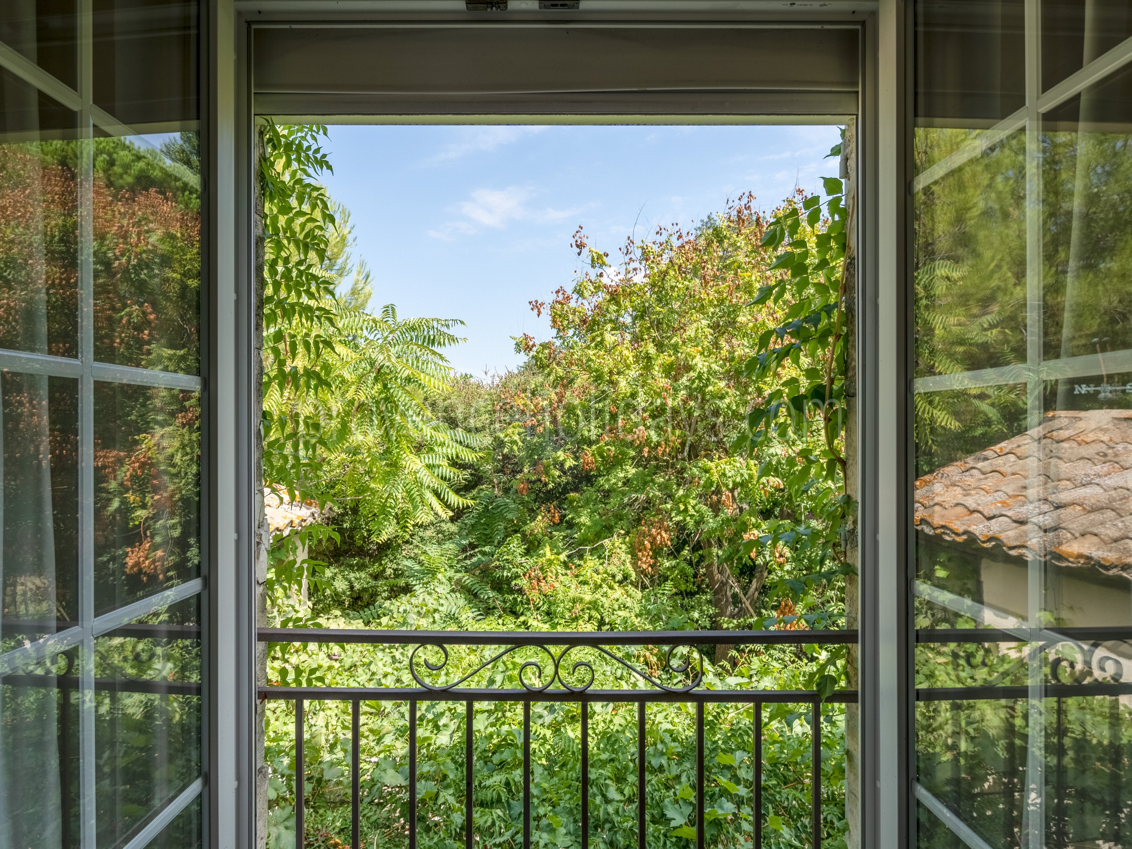 36 - Le Mas des Figues: Villa: Exterior