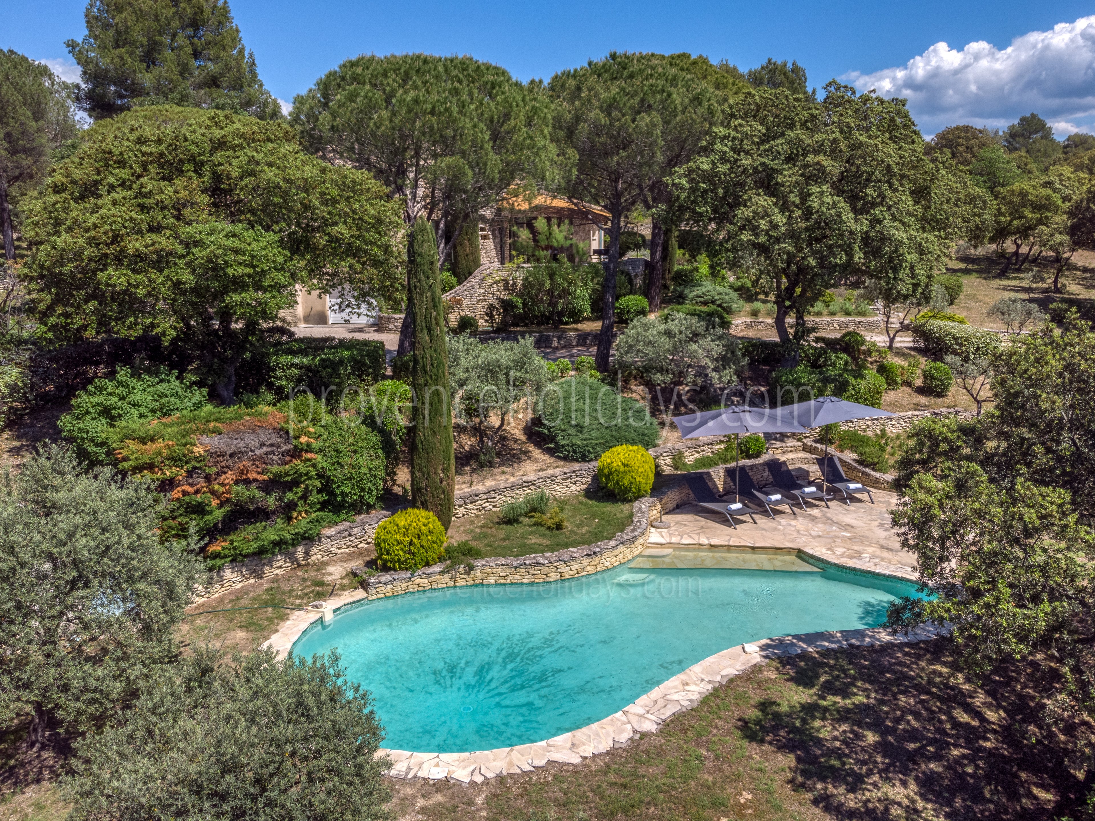 24 - L\'Escapade en Provence: Villa: Exterior
