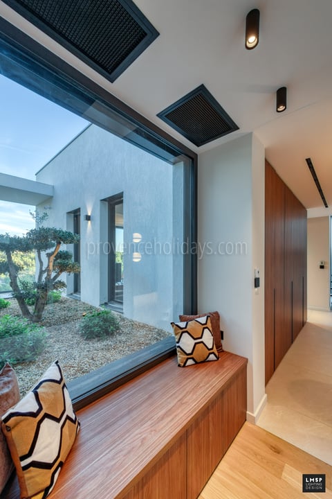 24 - Villa Alta Vista: Villa: Interior