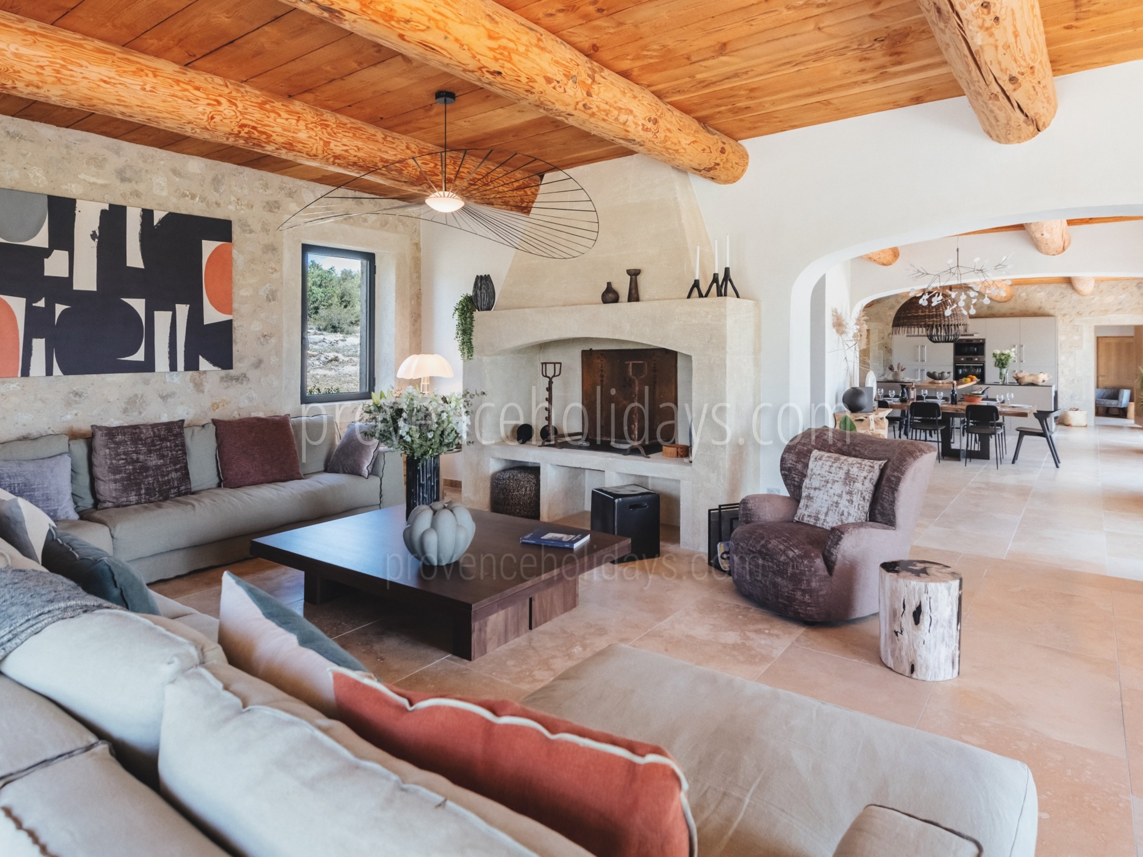 28 - Mas de Pierre: Villa: Interior