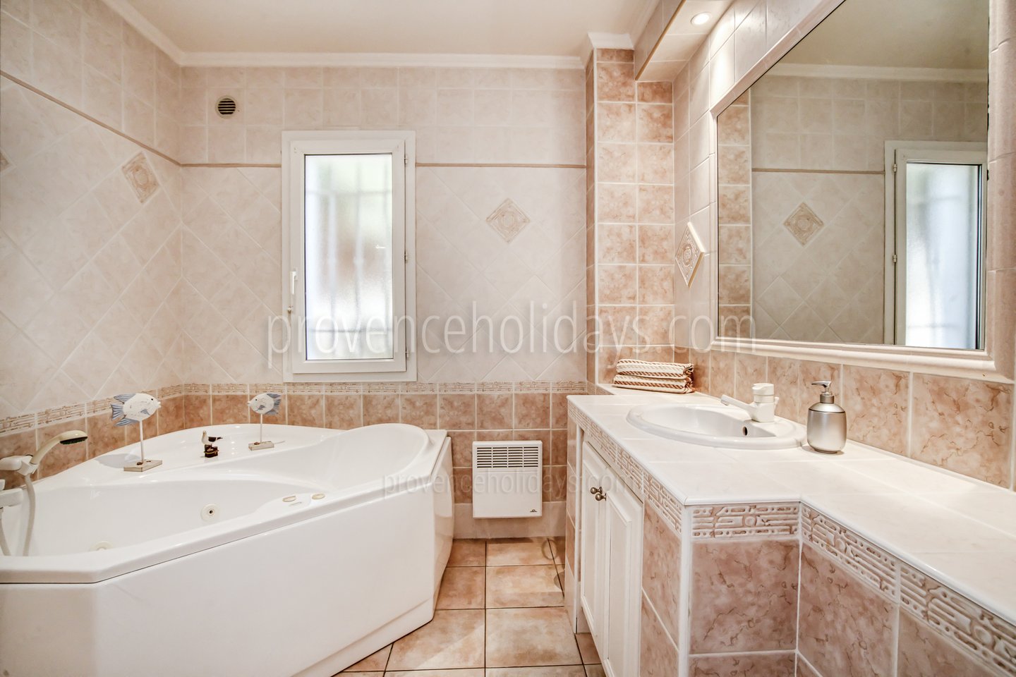 13 - Villa Alba: Villa: Bathroom