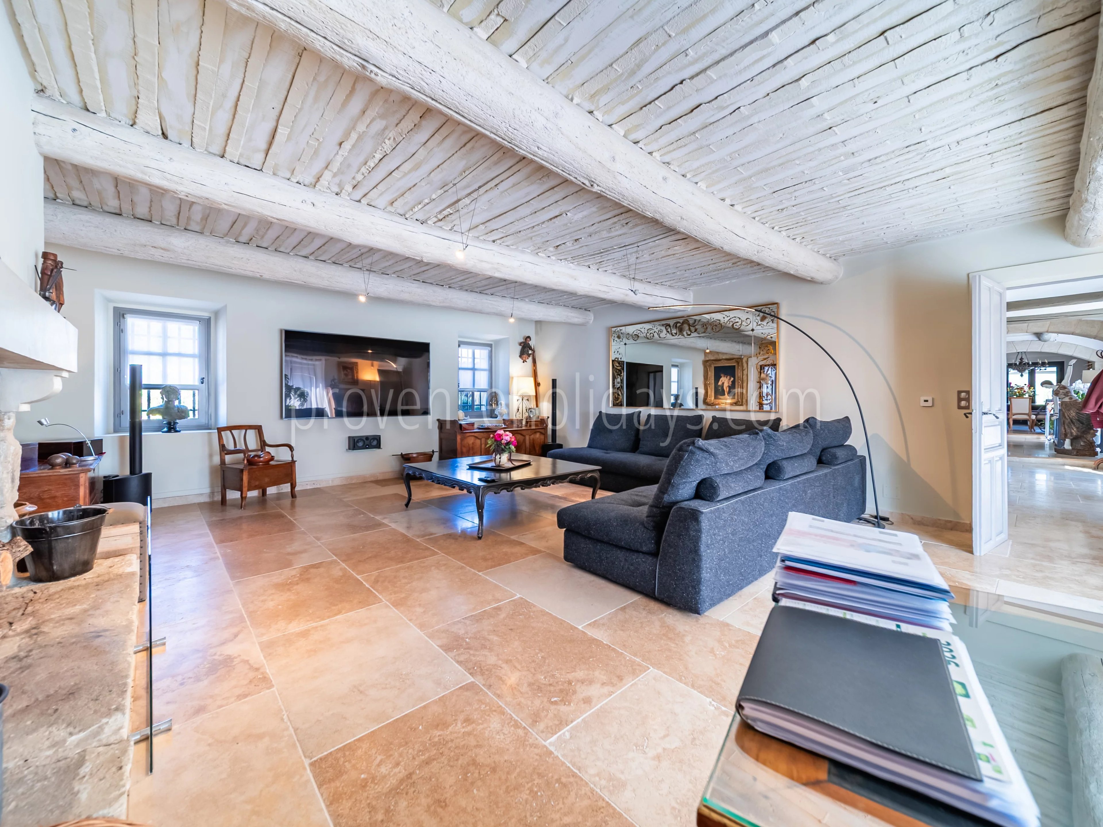 12 - Provençal mas in Robion: Villa: Interior