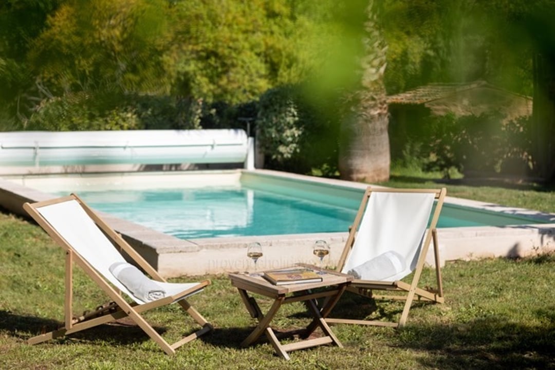 Location de vacances de charme avec climatisation et piscine - Piscine