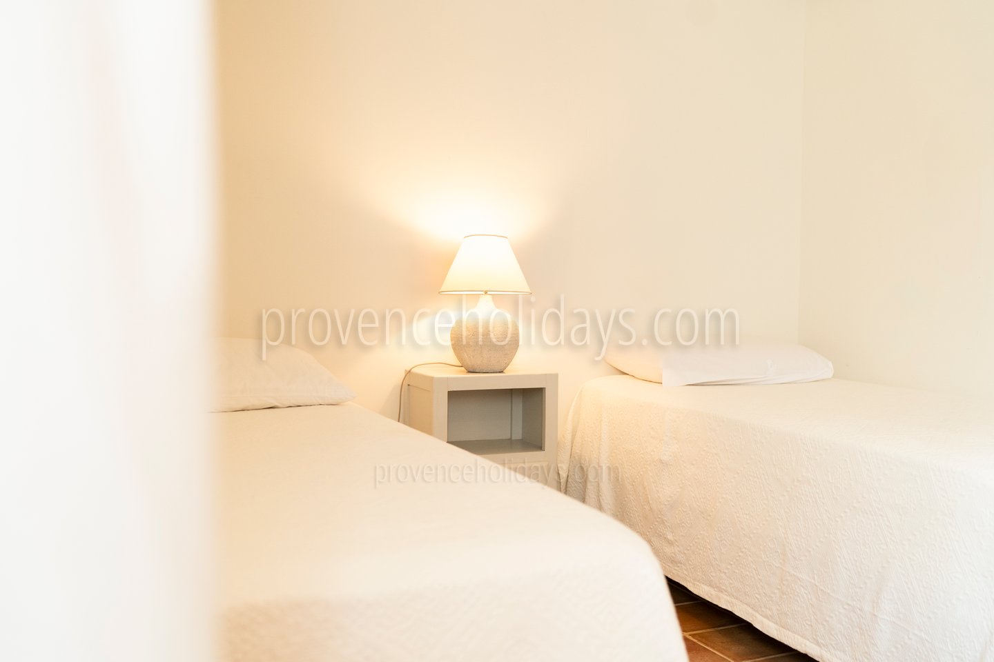 23 - Villa Secrète : Villa: Bedroom