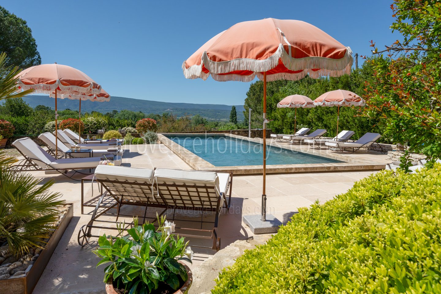 2 - La Bastide Incarnat: Villa: Pool