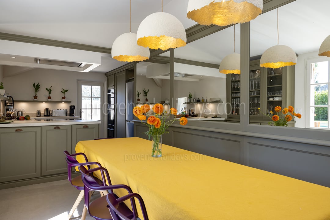 12 - Le Mazet Saint Paul: Villa: Interior