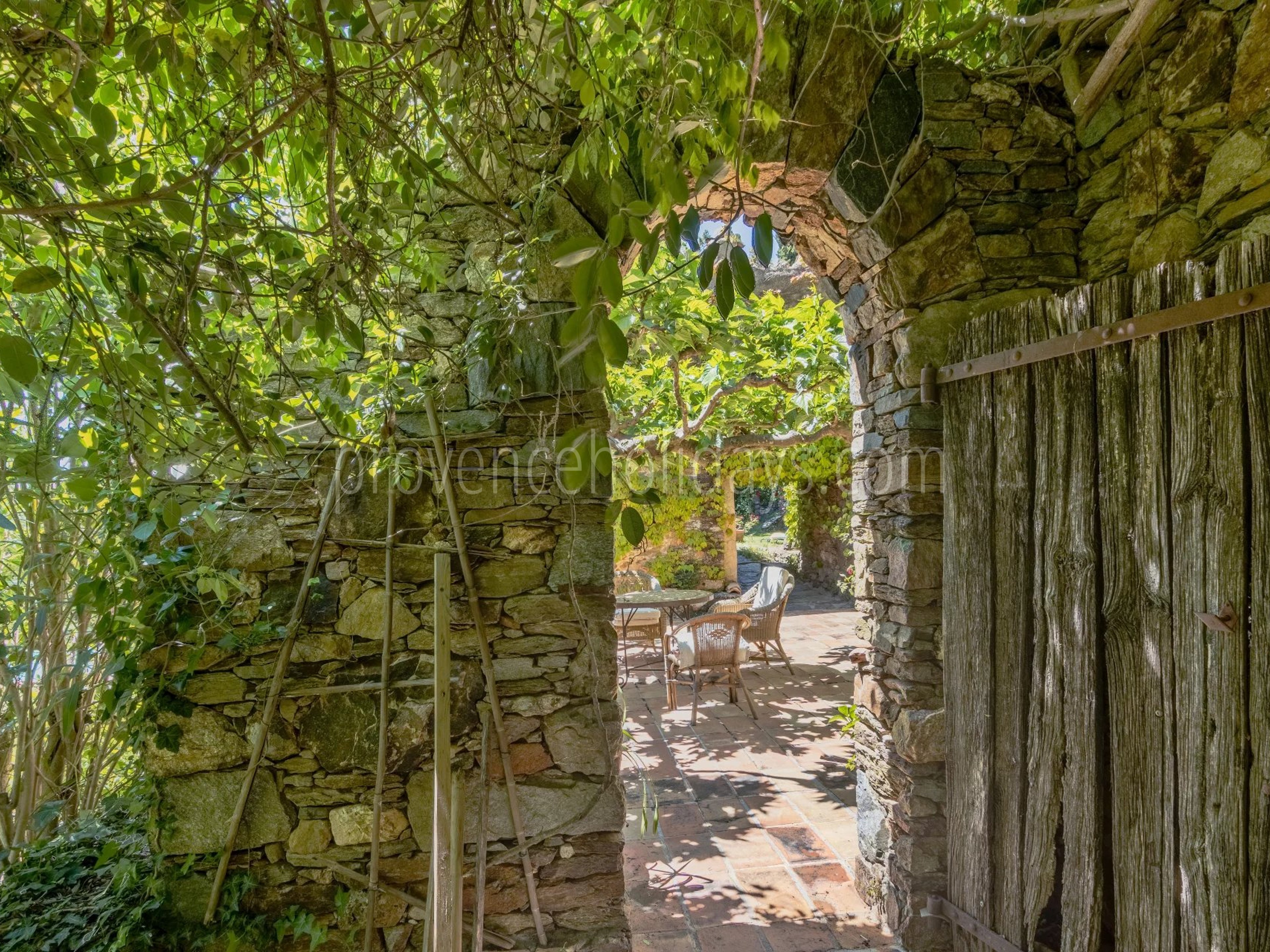 Gehucht in La Garde-Freinet - 32