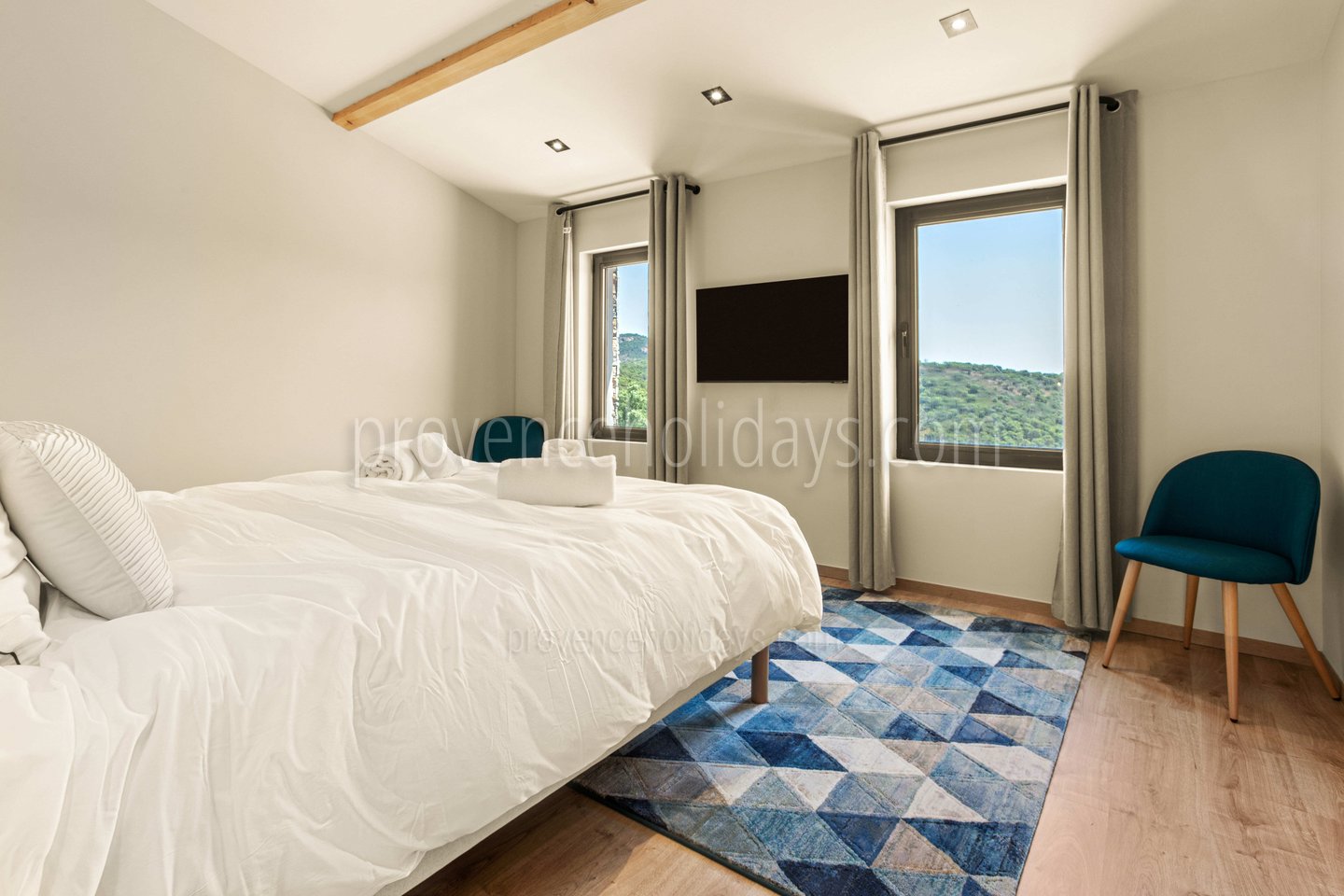 25 - Villa Caume: Villa: Bedroom