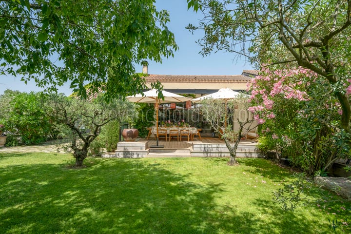 9 - Villa Maïtena: Villa: Exterior