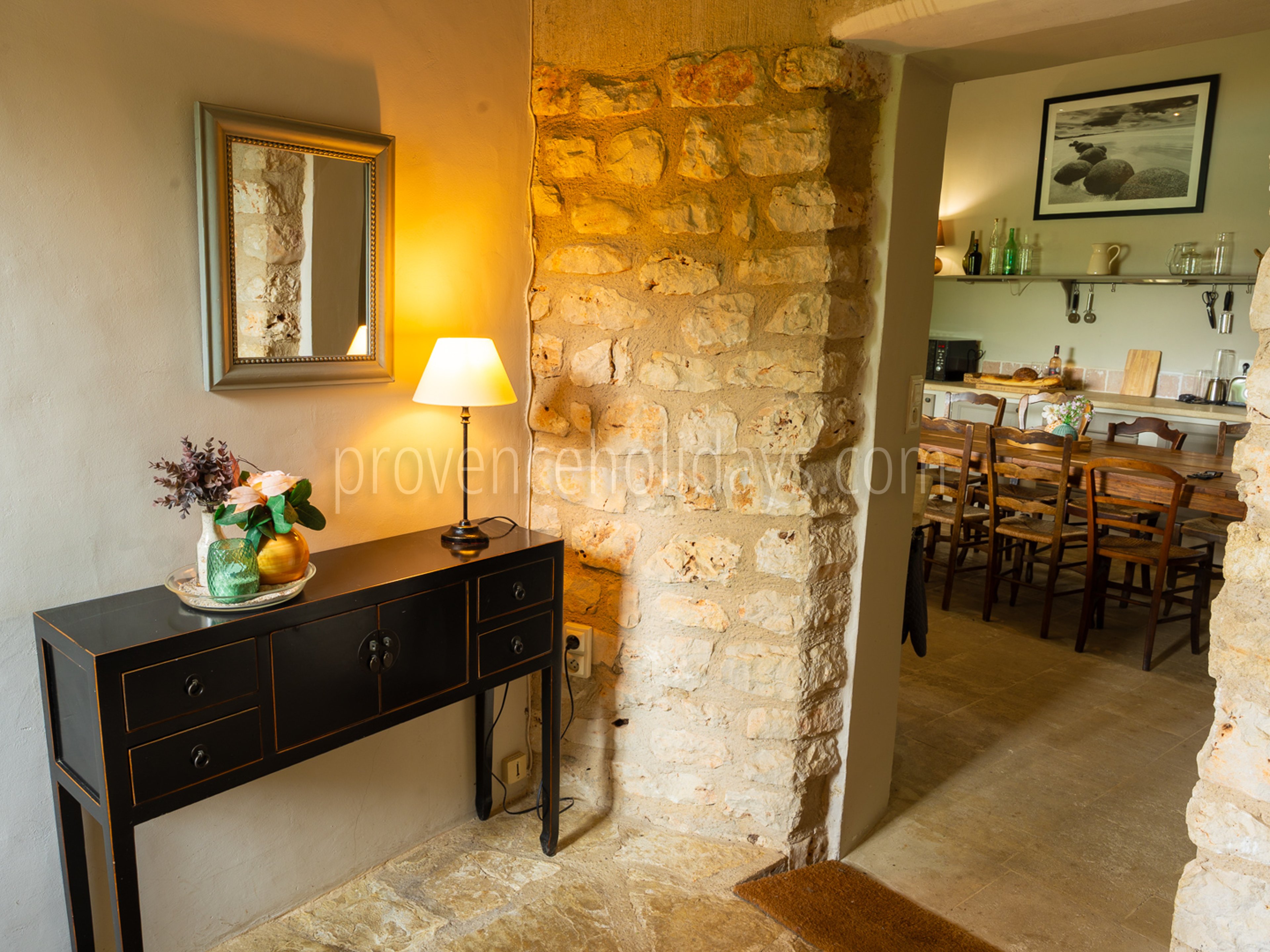 16 - Le Mas de Joucas: Villa: Interior