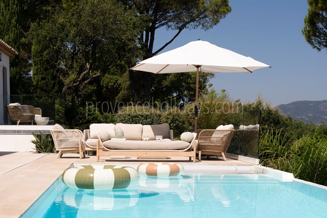 25 - La Villa Bohème: Villa: Pool