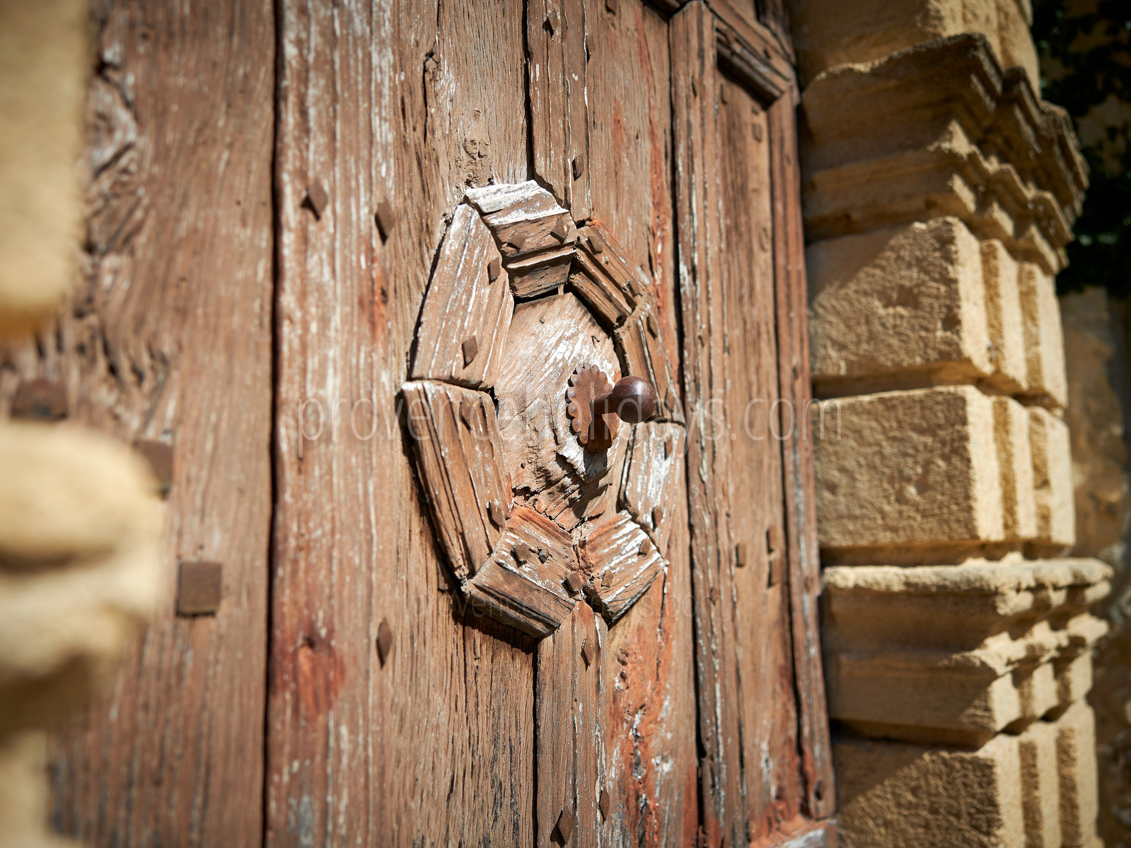 26 - Domaine de Luberon: Villa: Exterior