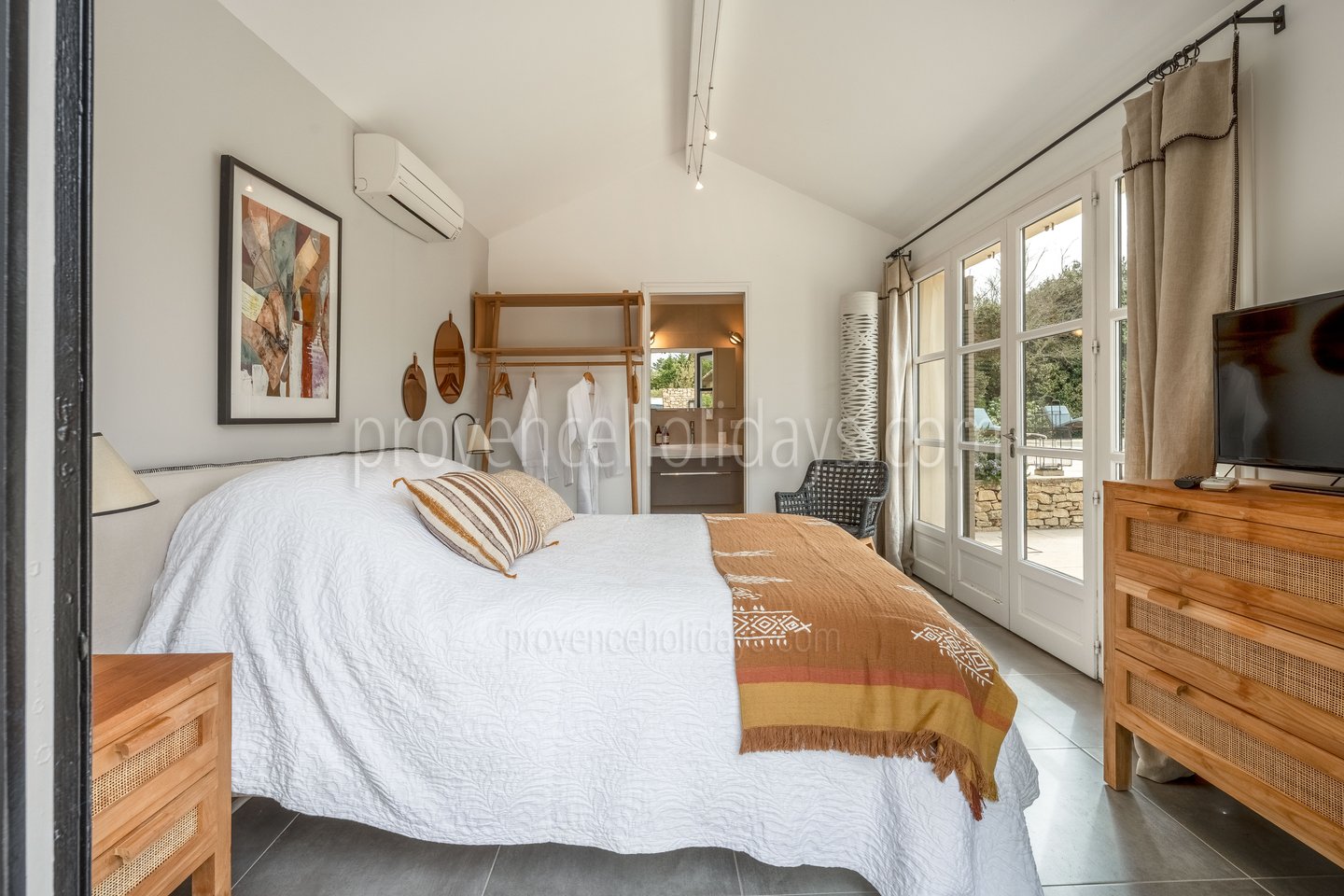71 - Mas Aurelia: Villa: Bedroom