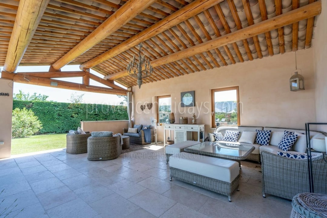 9 - Bastide du Vieux Platane: Villa: Exterior