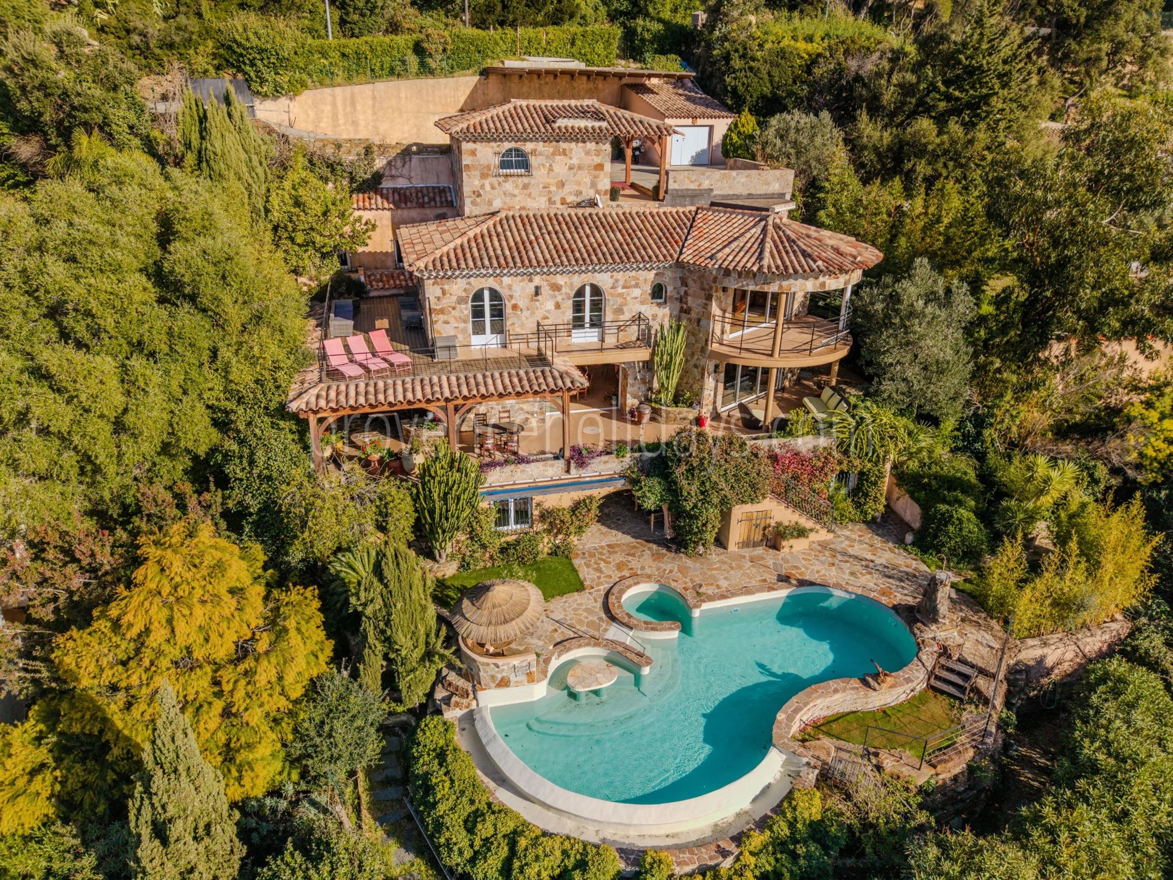 7 - Villa provençale à Rayol-Canadel-sur-Mer: Villa: Exterior