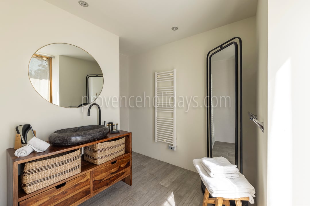 10 - Le Domaine de L\'Or Vert: Villa: Bathroom