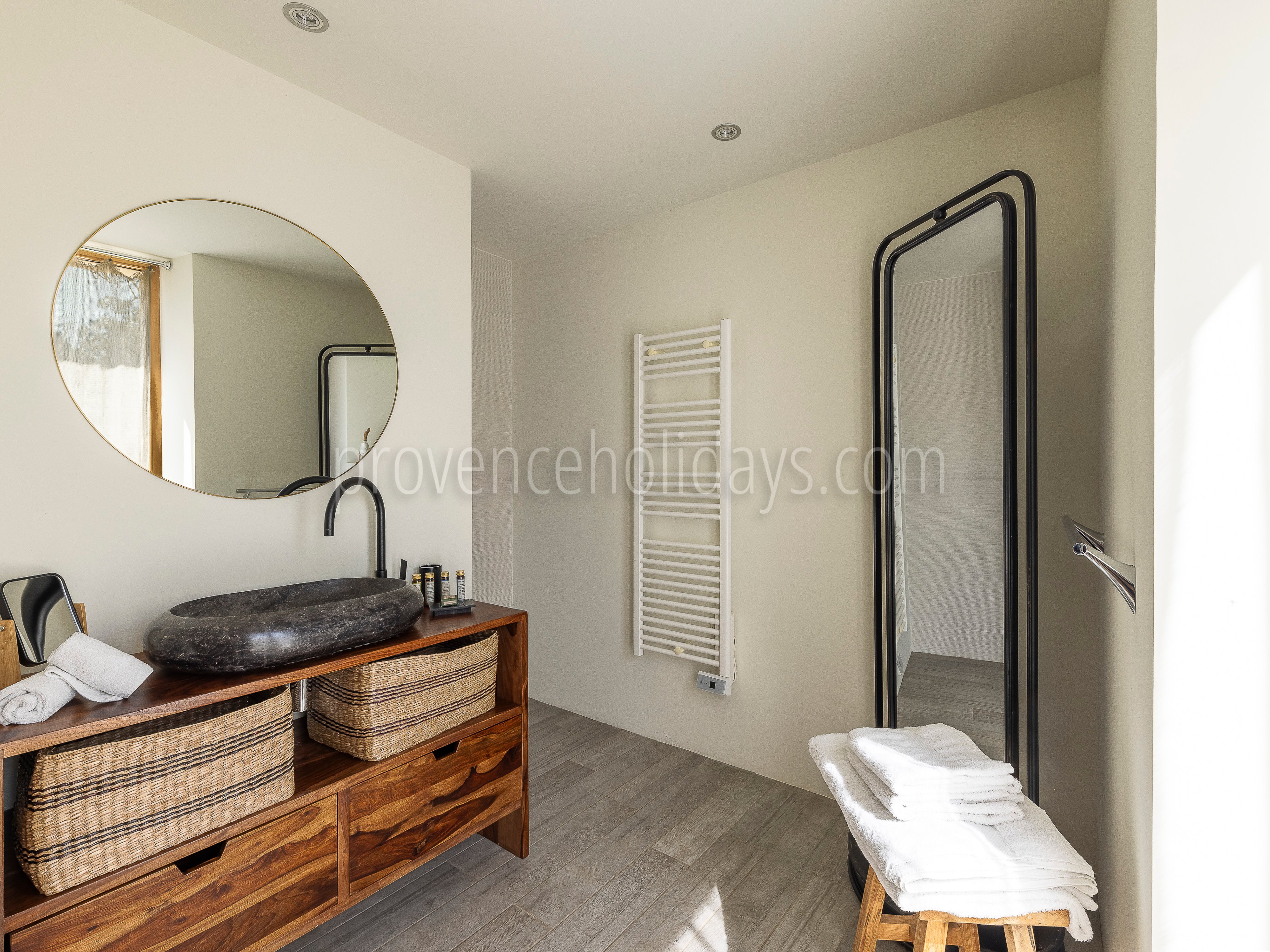 10 - Le Domaine de L\'Or Vert: Villa: Bathroom