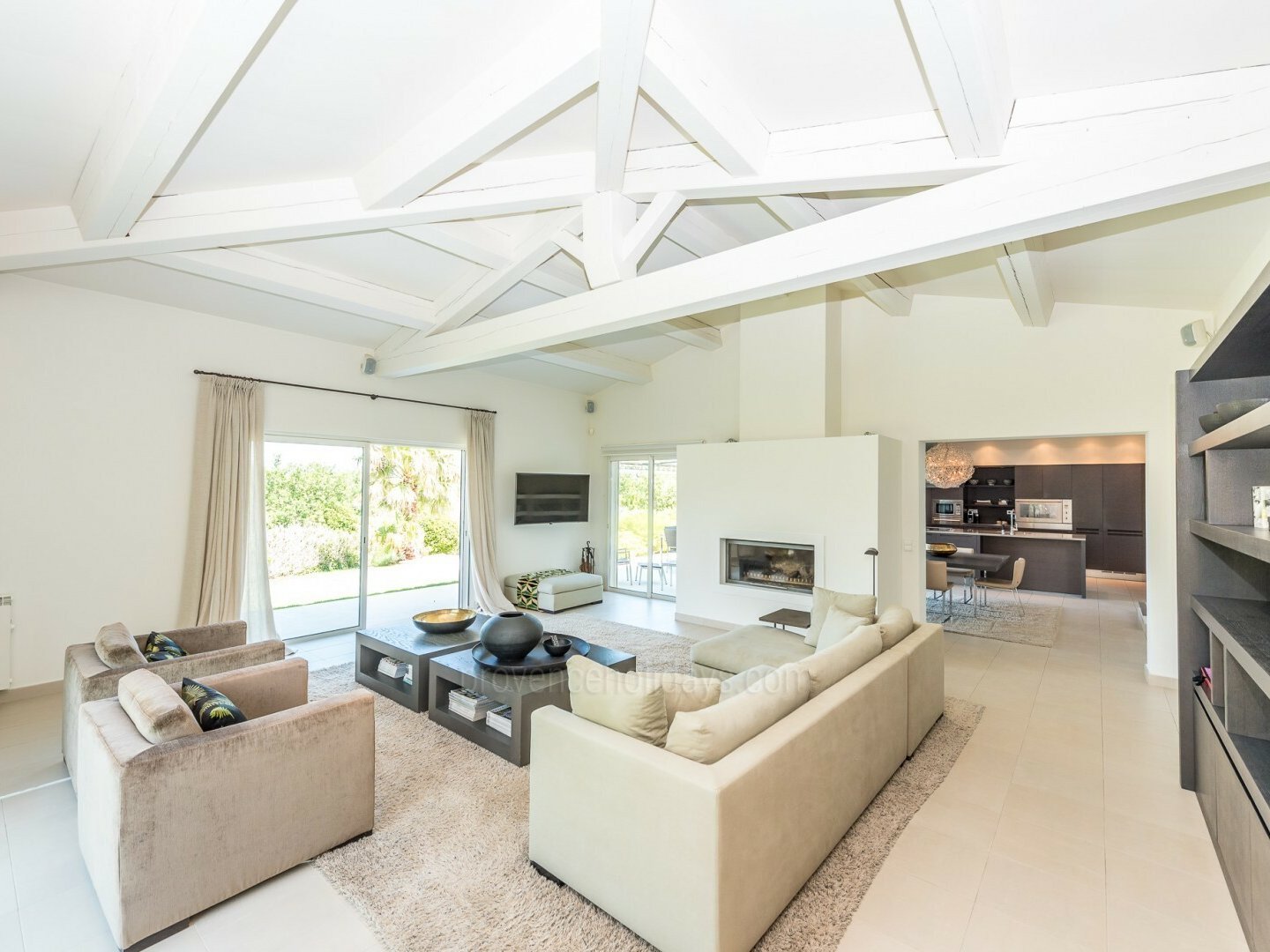 6 - VIlla Belval: Villa: Interior