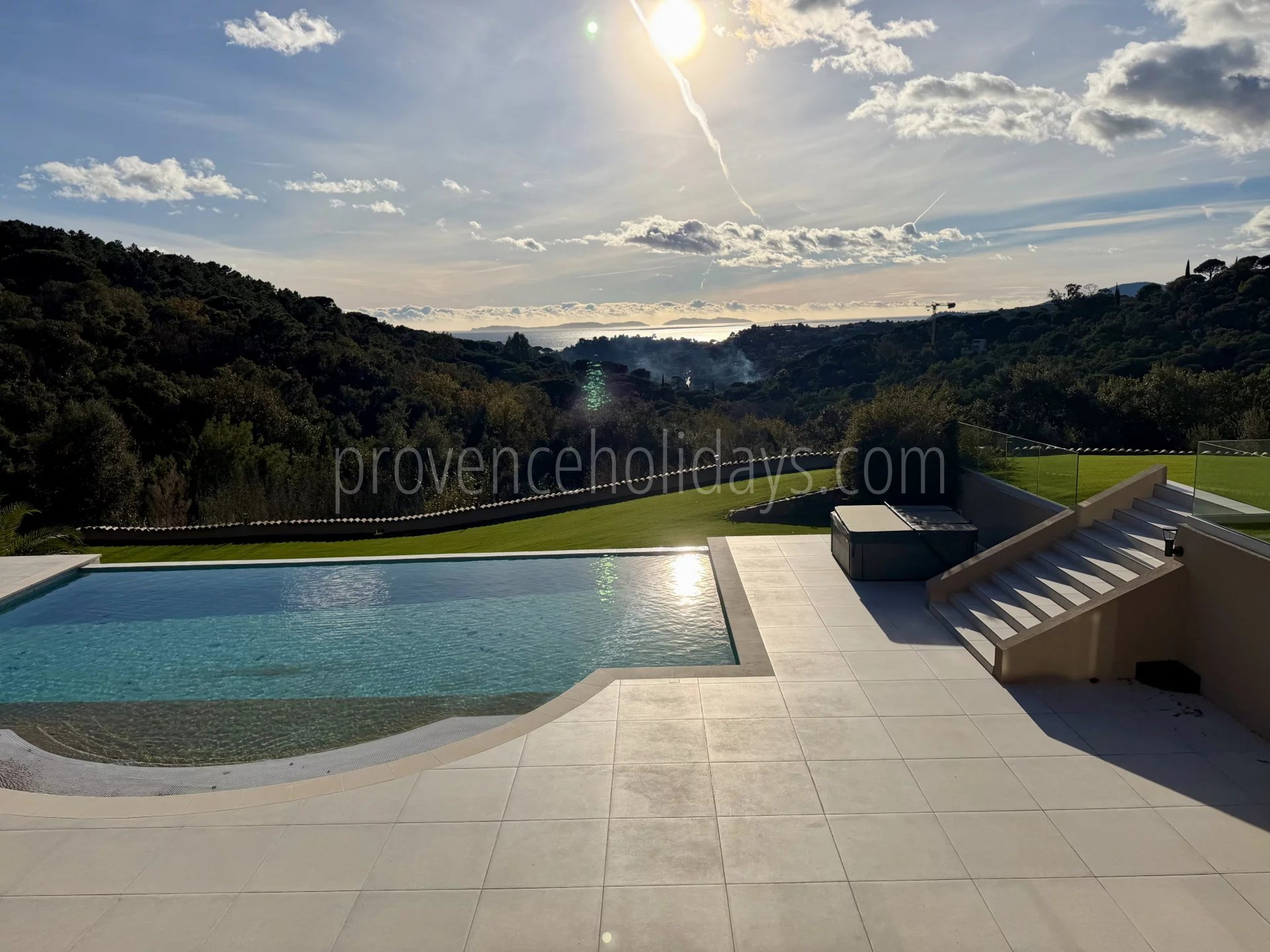 Gerenoveerde villa in la Croix-Valmer - 28