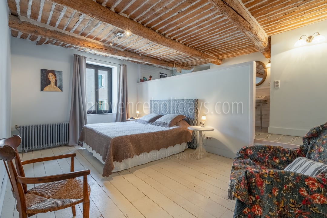 19 - Mas du Cours: Villa: Bedroom
