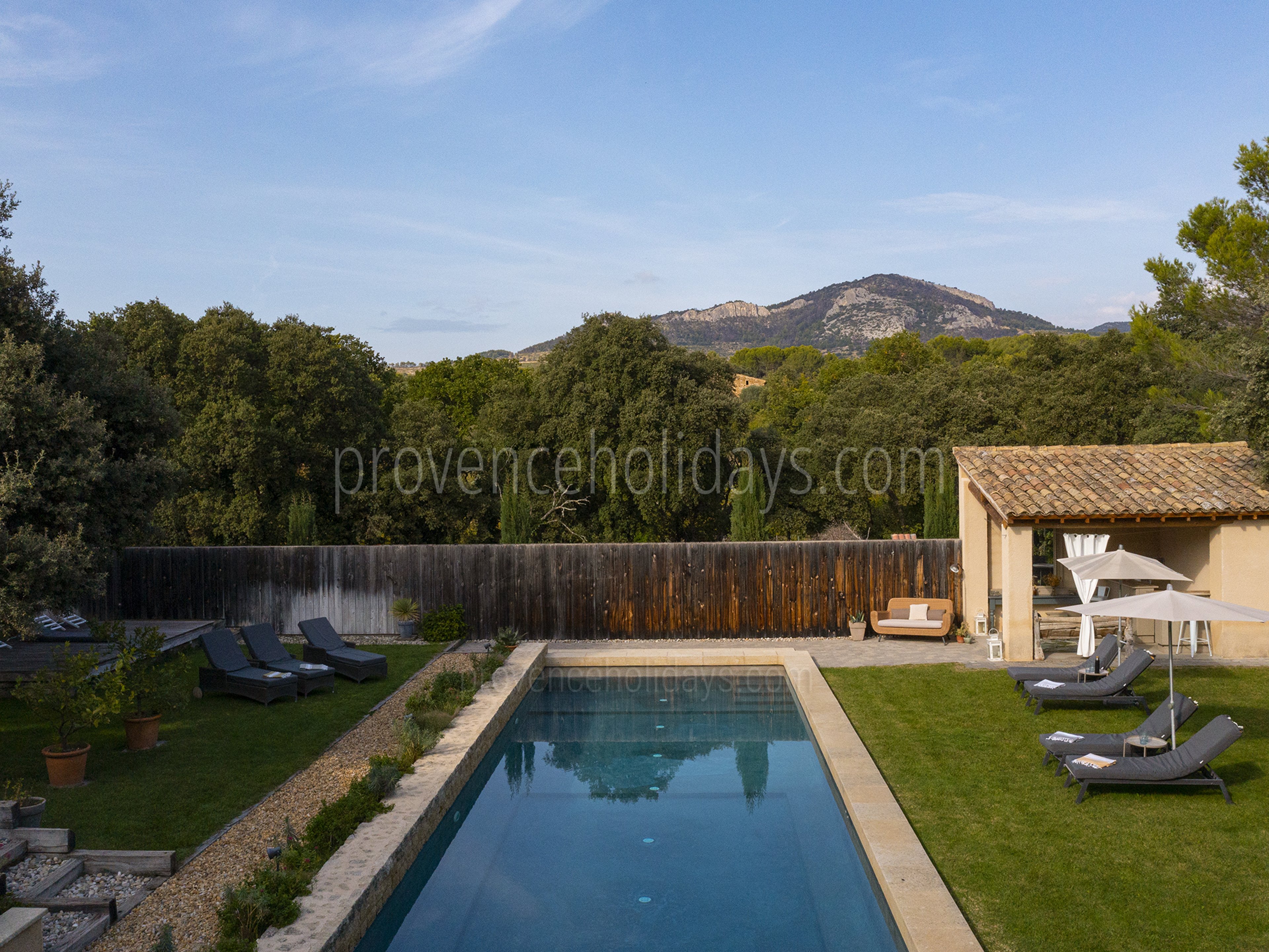 30 - Bergerie de Beaumes: Villa: Pool