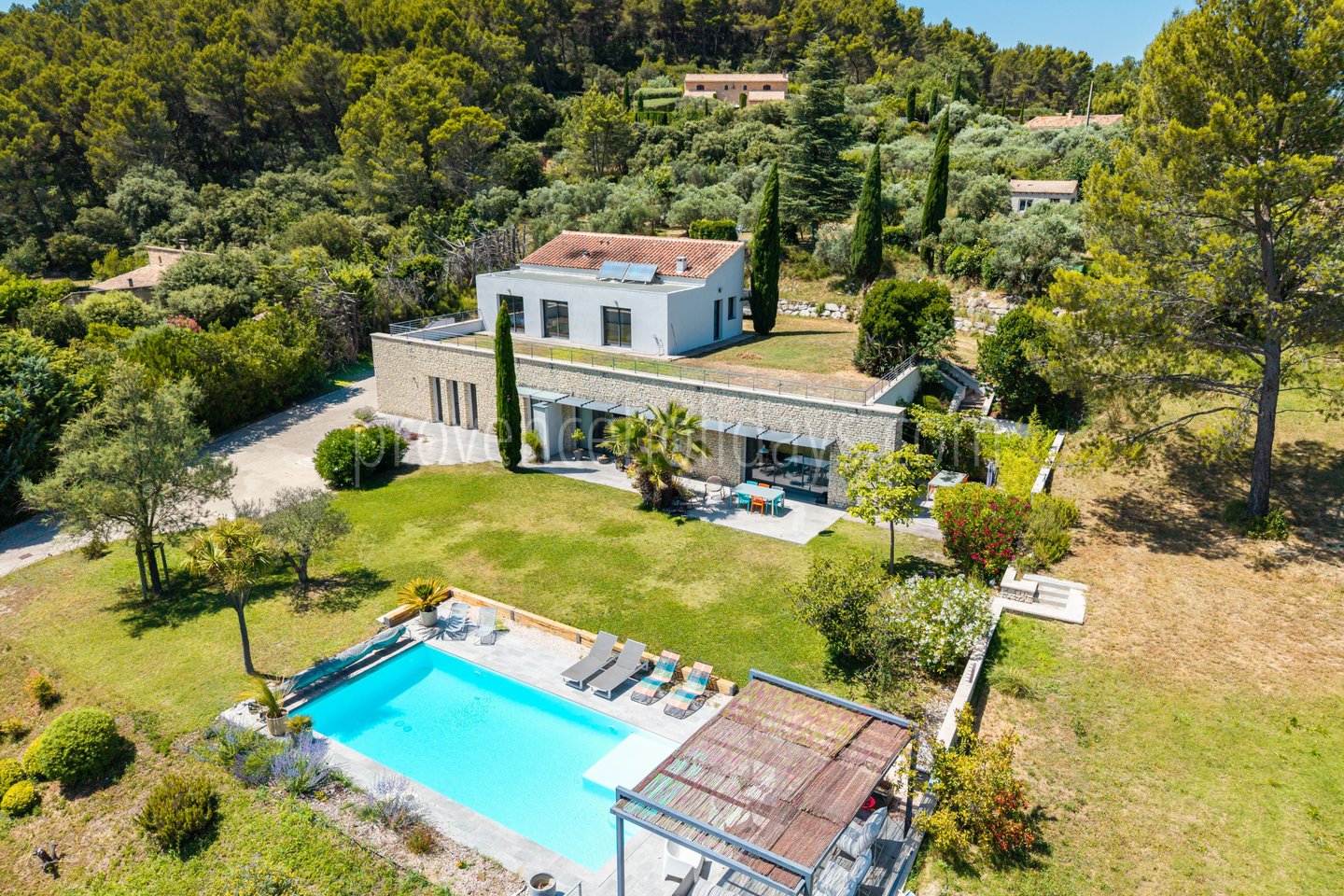 -1 - Villa with pool in Pernes-les-Fontaines: Villa: Pool