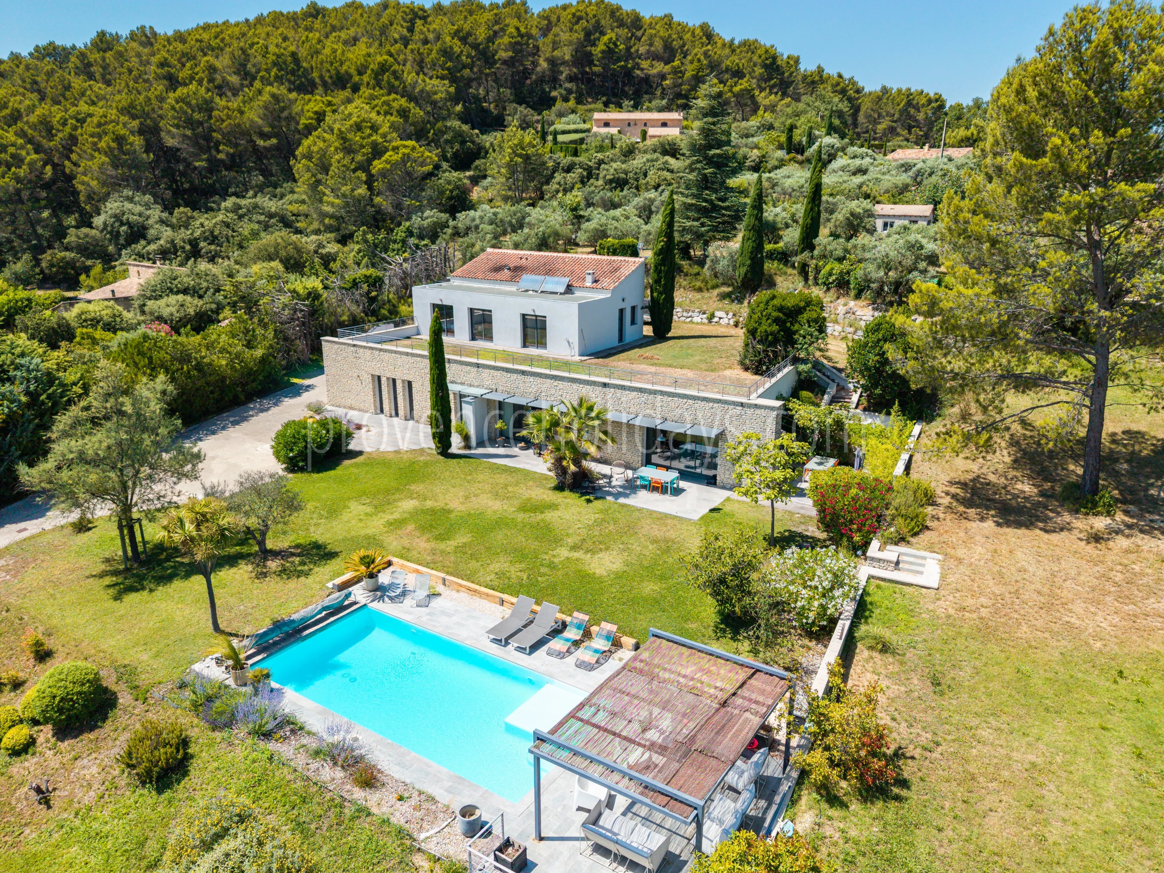 -1 - Villa with pool in Pernes-les-Fontaines: Villa: Pool