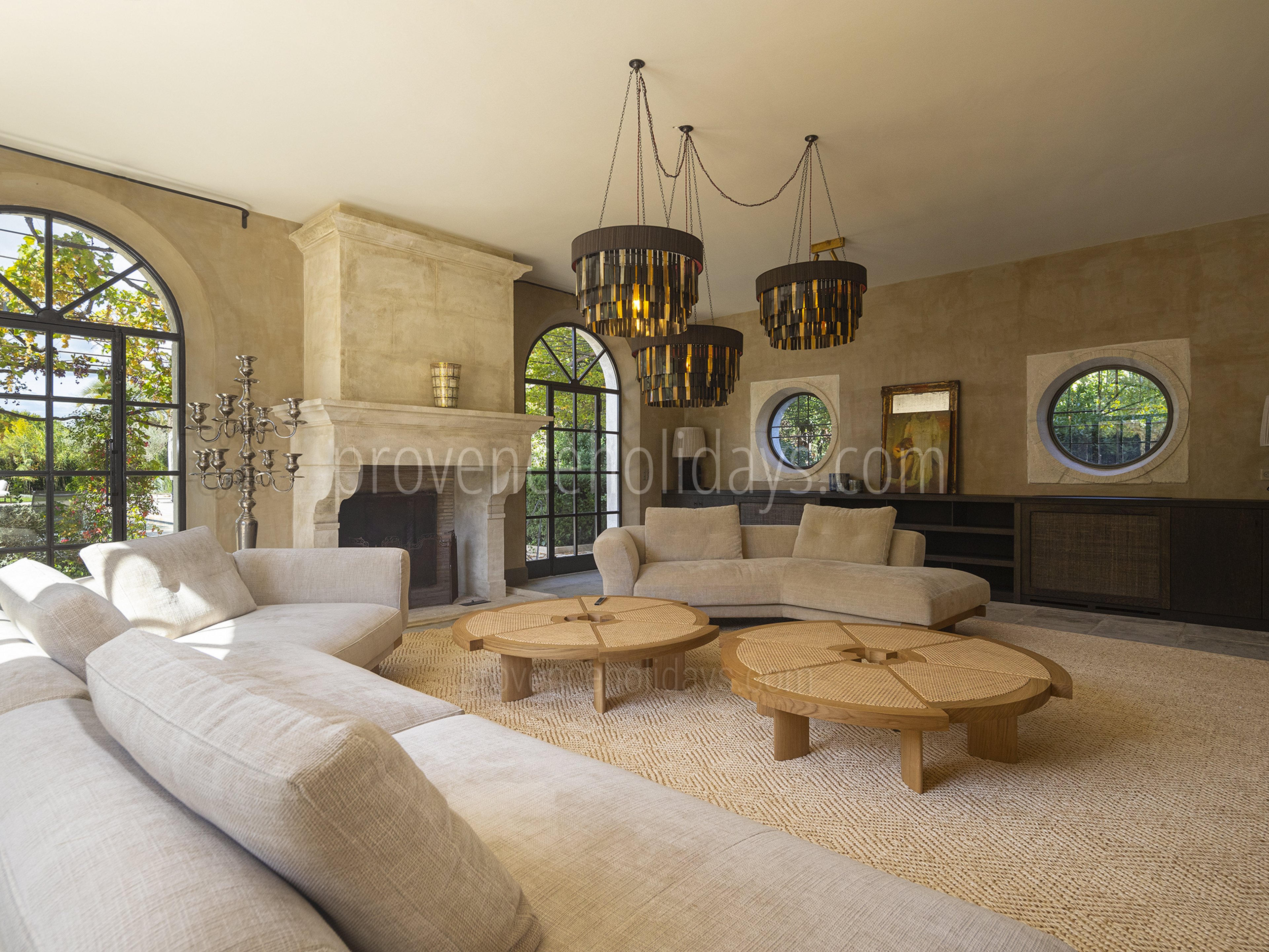 21 - Mas du Paradis: Villa: Interior