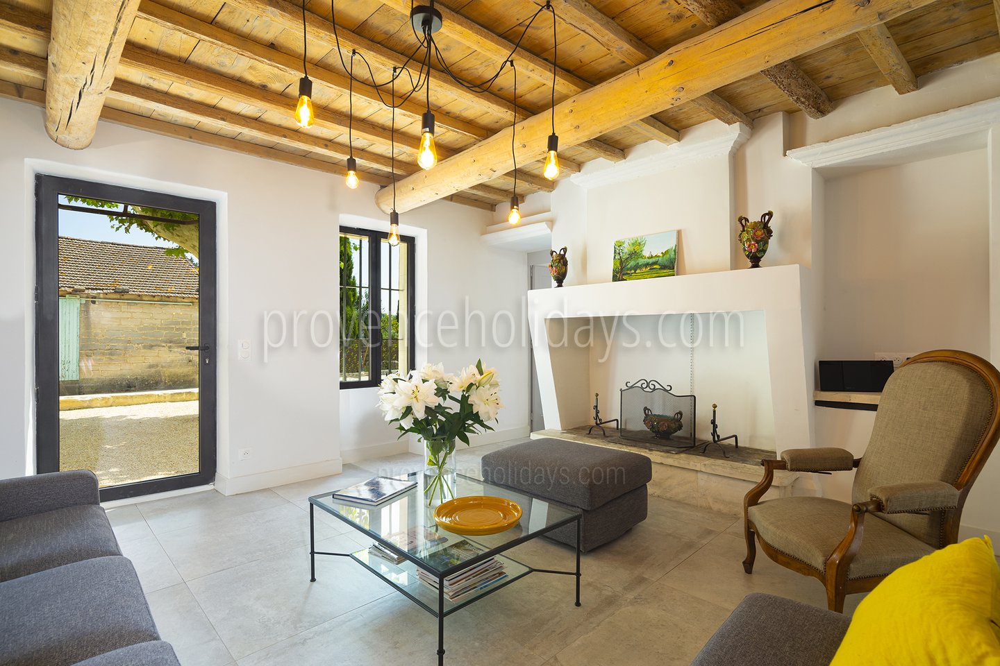 20 - Mas Alpilles: Villa: Interior