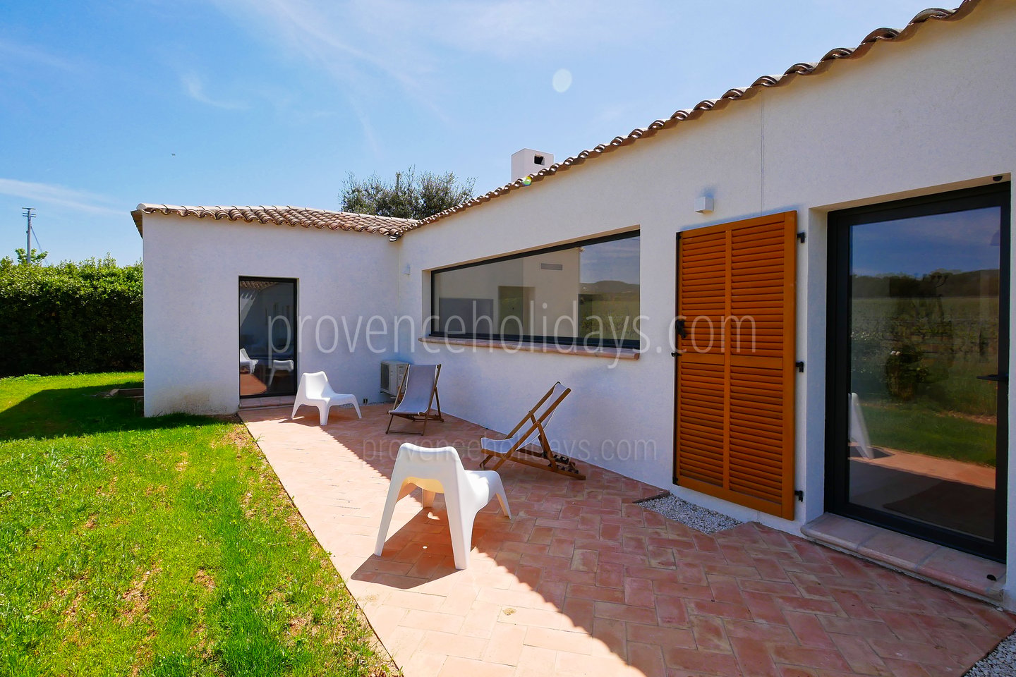 28 - Villa Solea: Villa: Exterior