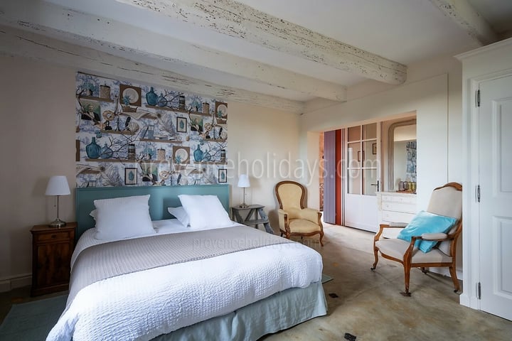 42 - Domaine d\'Uzès: Villa: Bedroom