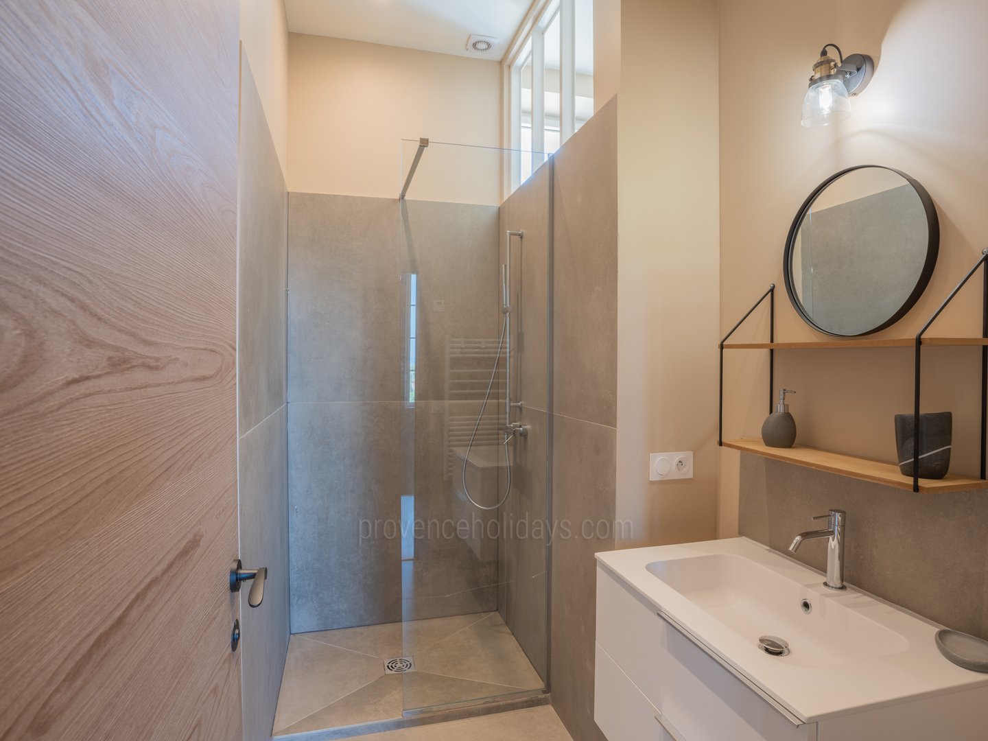 27 - Bastidon: Villa: Bathroom