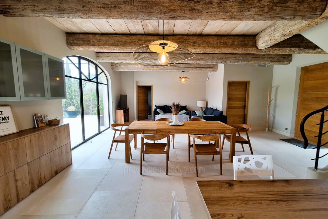 12 - Villa Aubanel: Villa: Interior