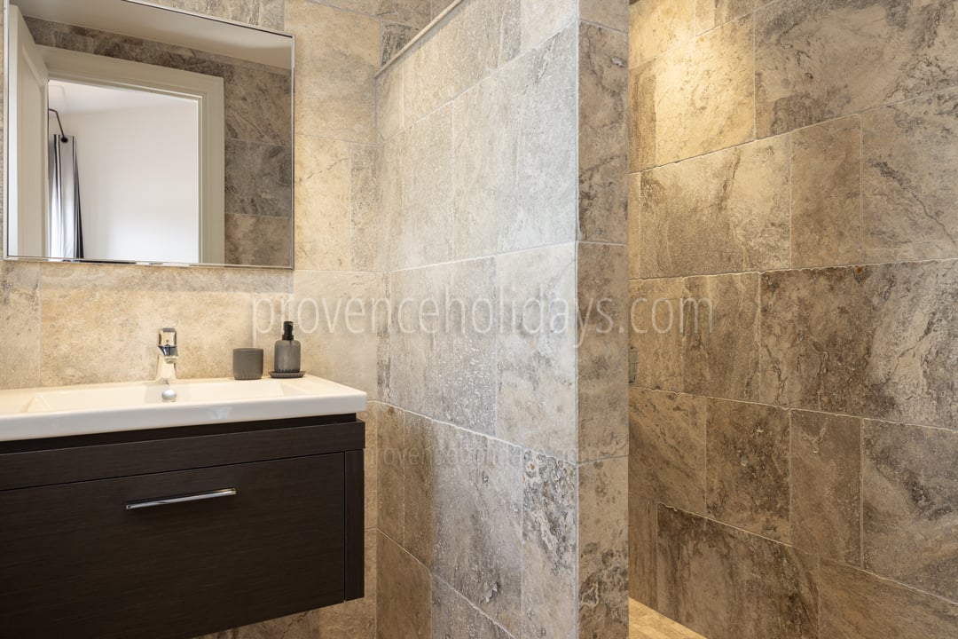 54 - Mas Paradis: Villa: Bathroom