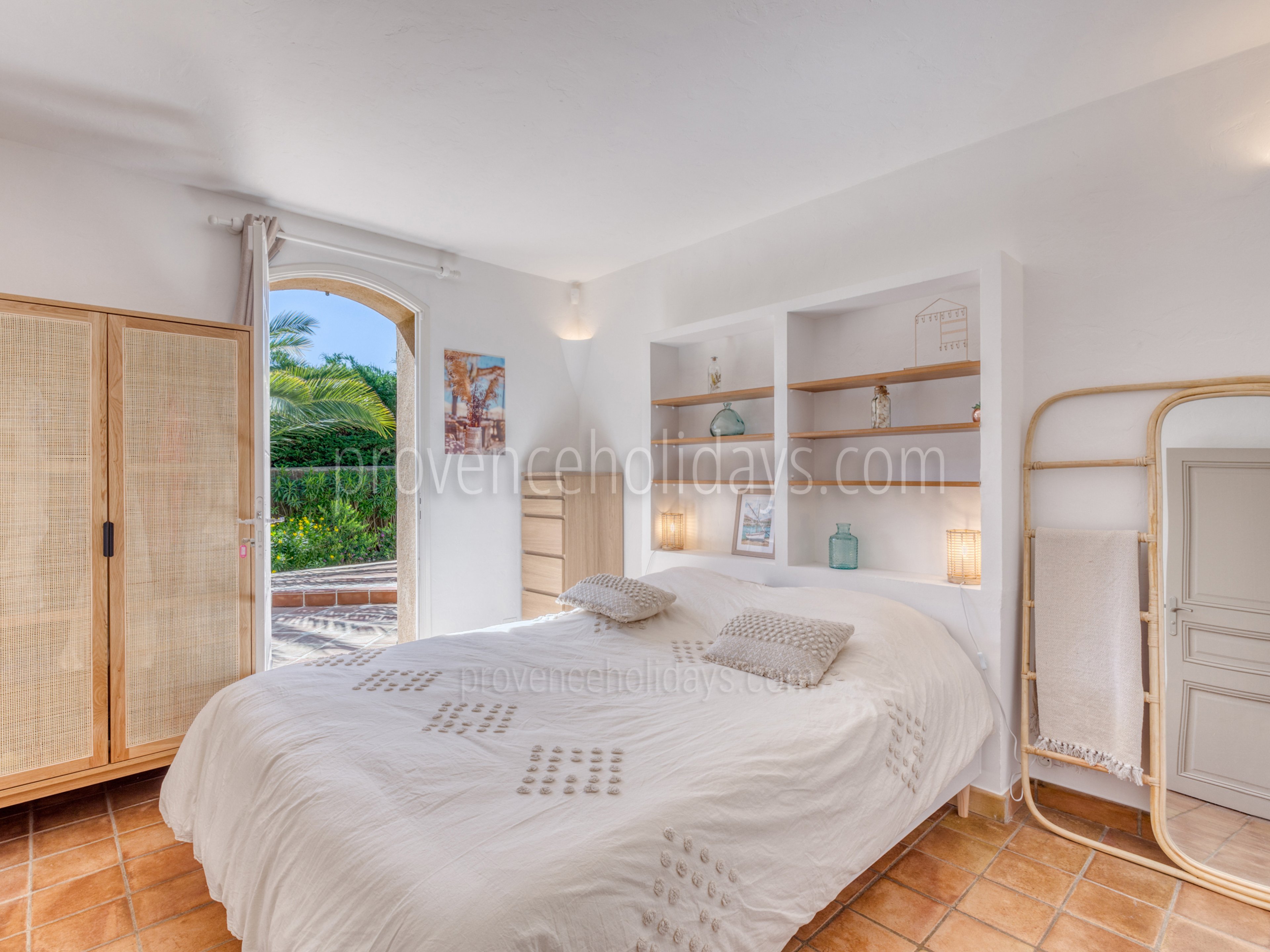 9 - Villa Morganite: Villa: Bedroom