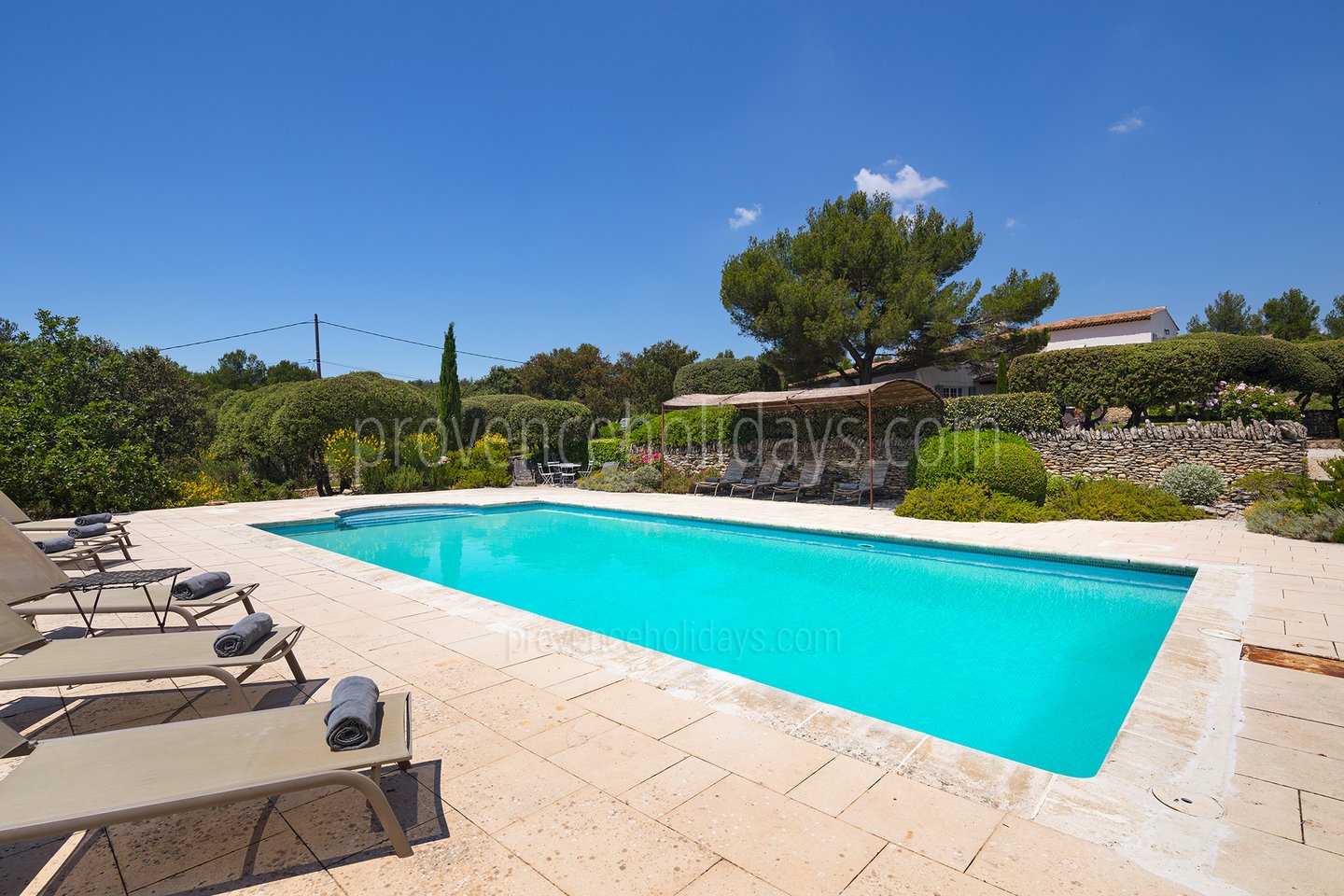 25 - Mas de Gordes: Villa: Pool